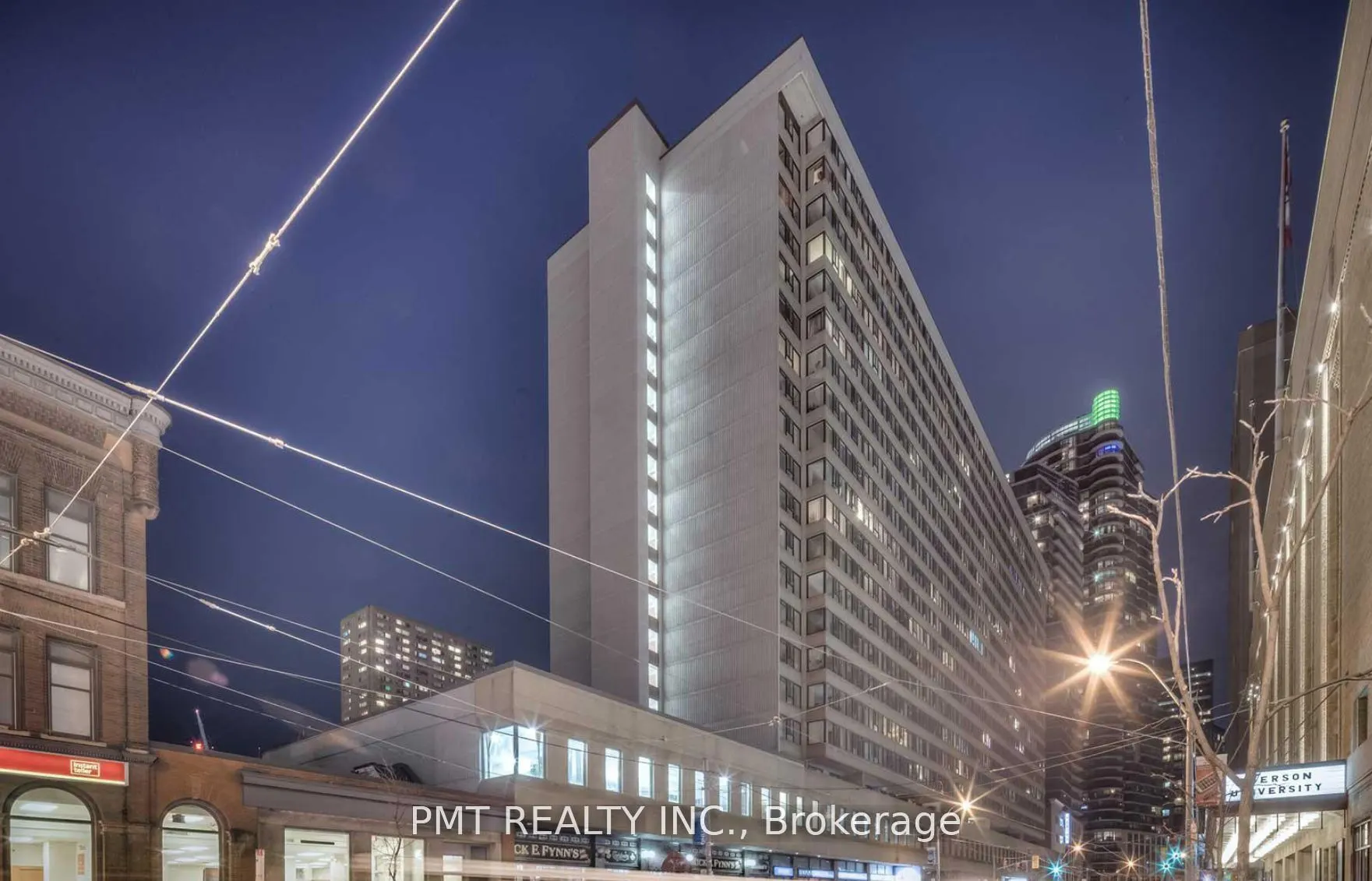 45 Carlton Street, #312