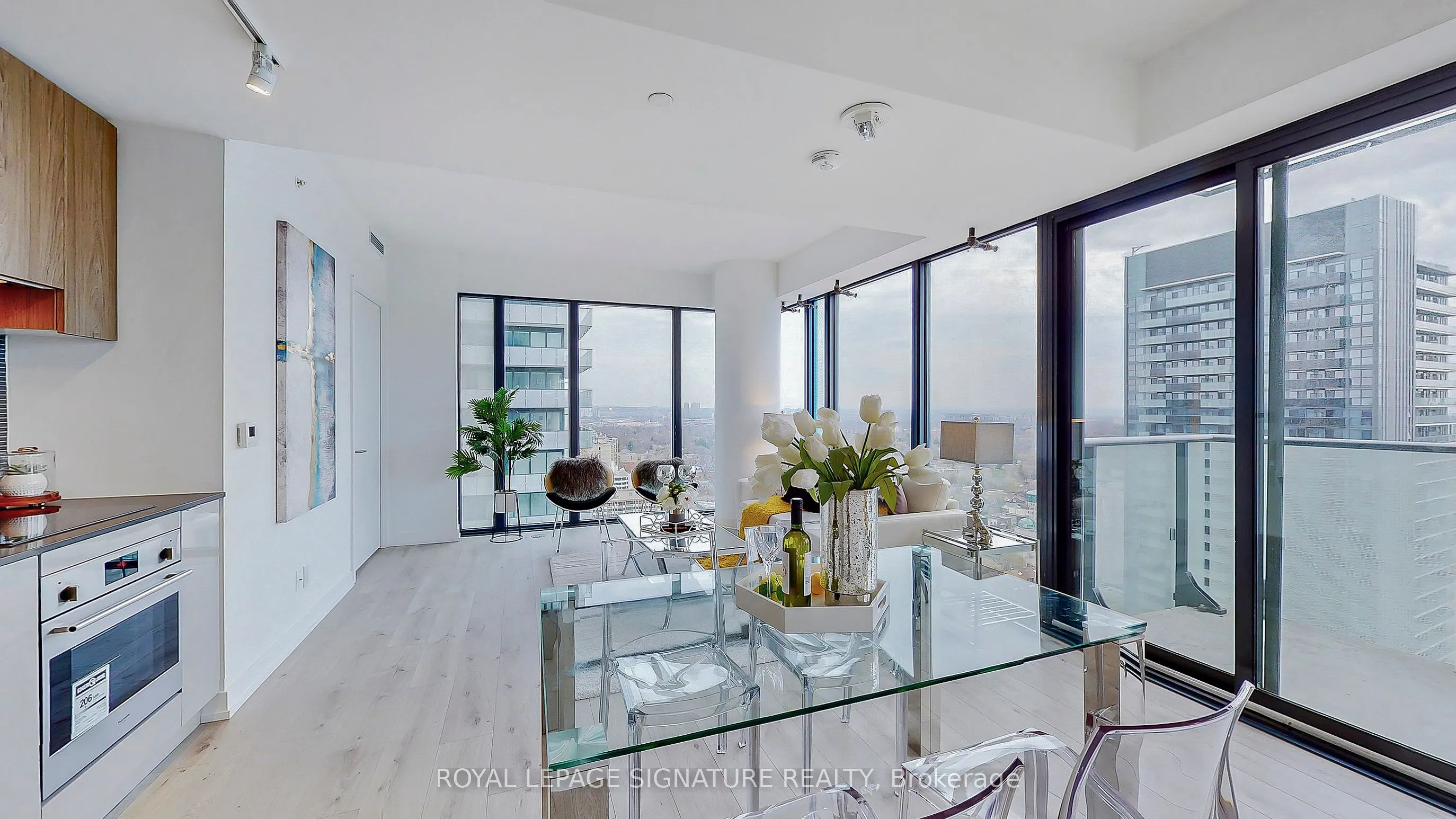 161 Roehampton Avenue, #2809
