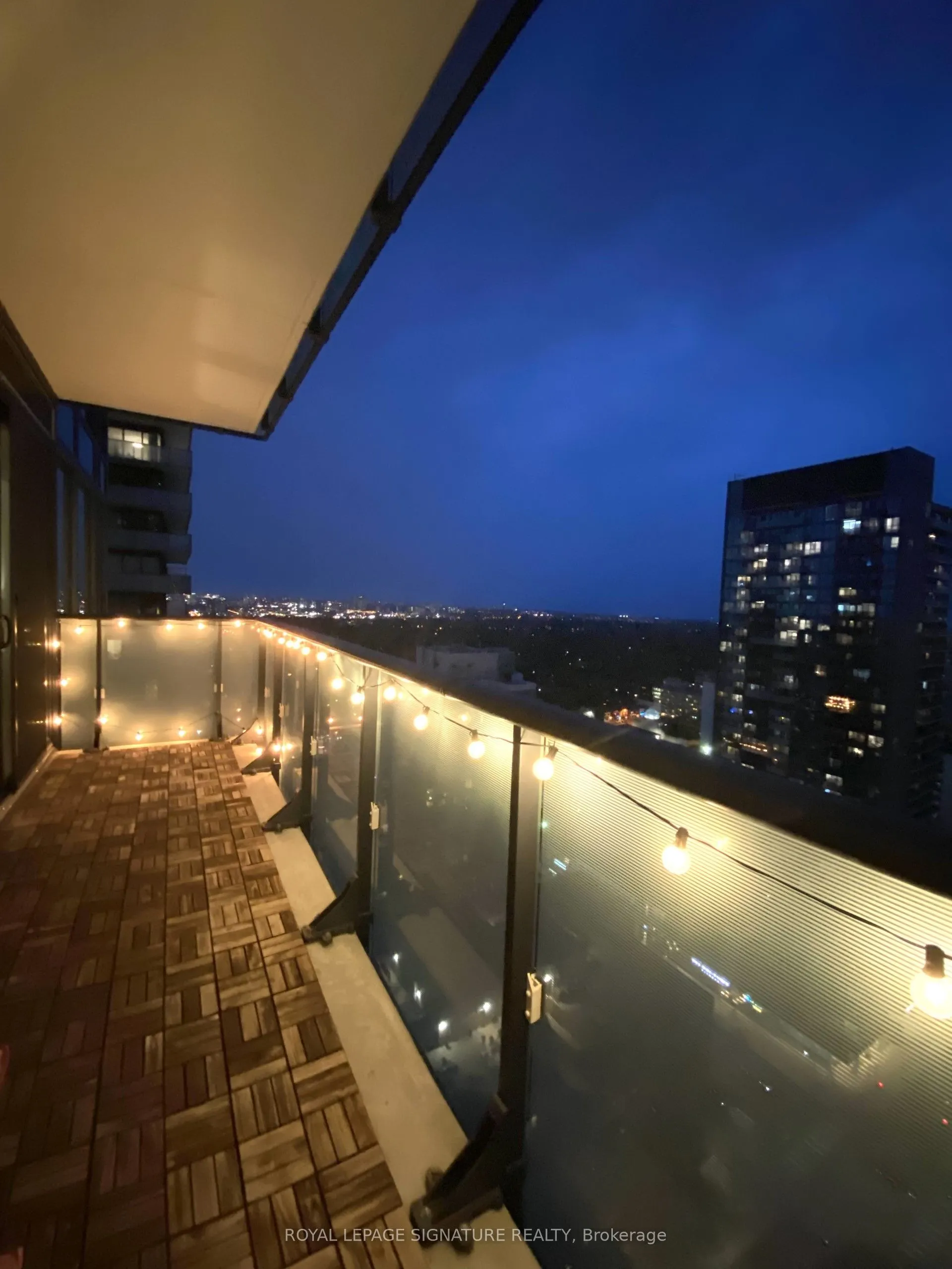161 Roehampton Avenue, #2809