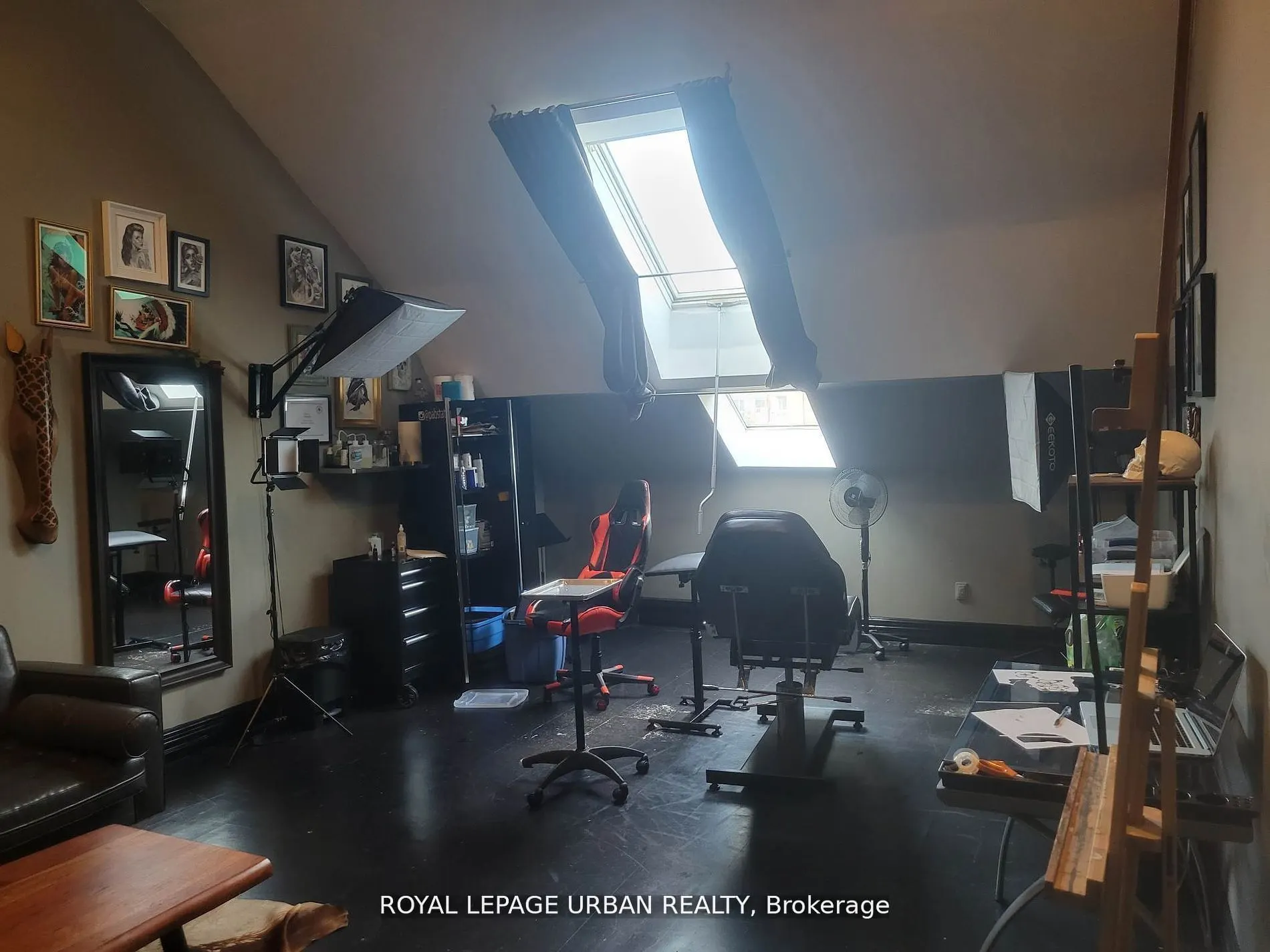 1089 Queen Street W, #408