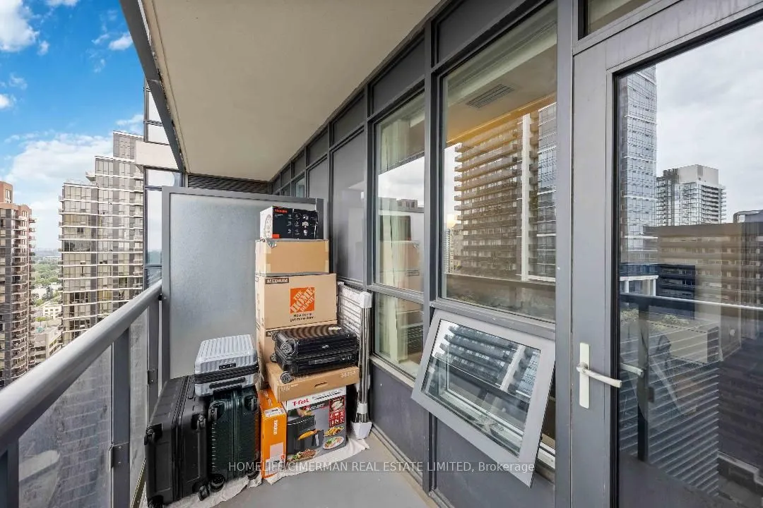 2 Anndale Drive, #2203