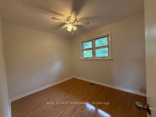 90 Roanoke Road, #Main Fl
