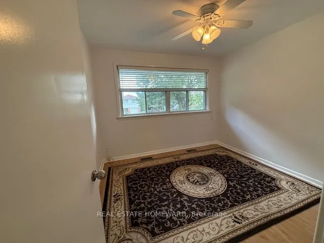 90 Roanoke Road, #Main Fl