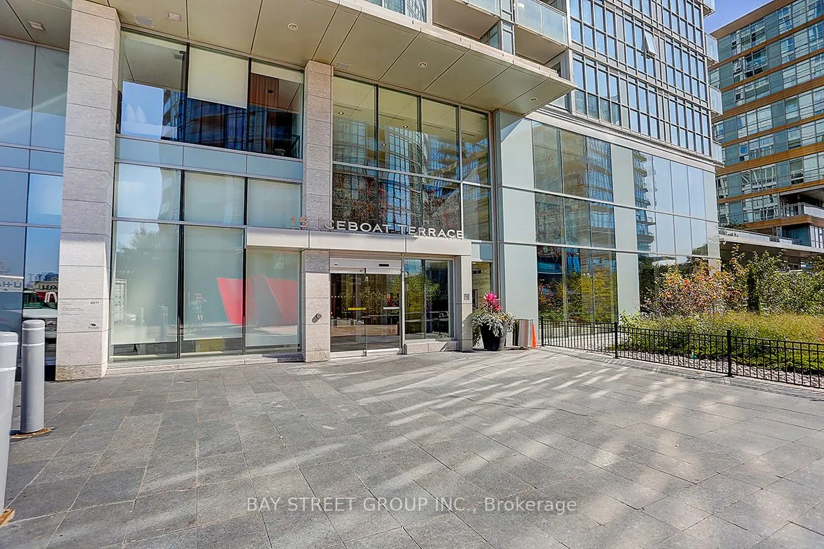 15 Iceboat Terrace, #1206