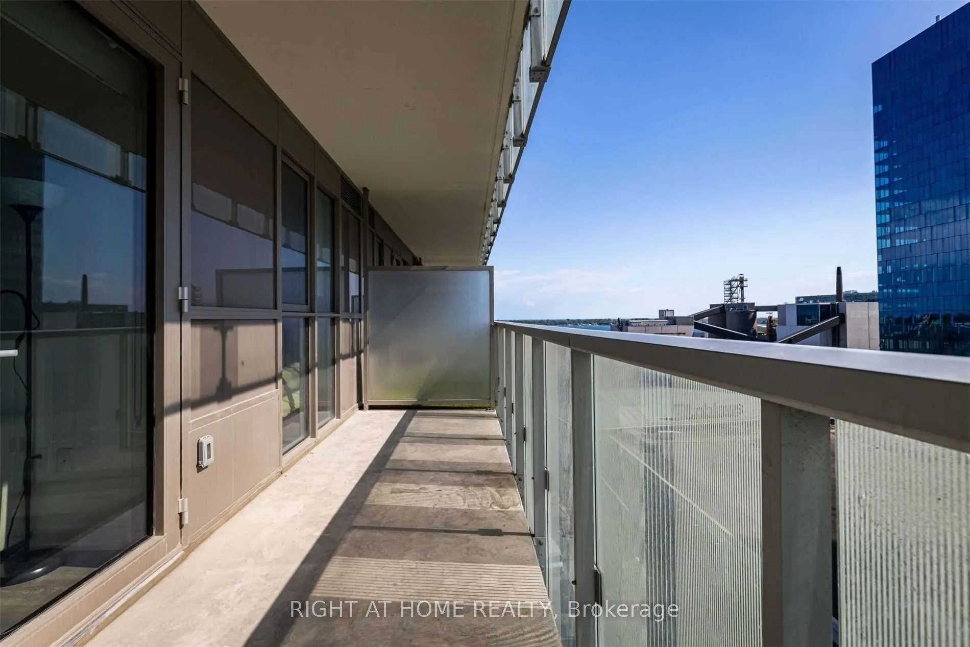 15 Lower Jarvis Street, #908