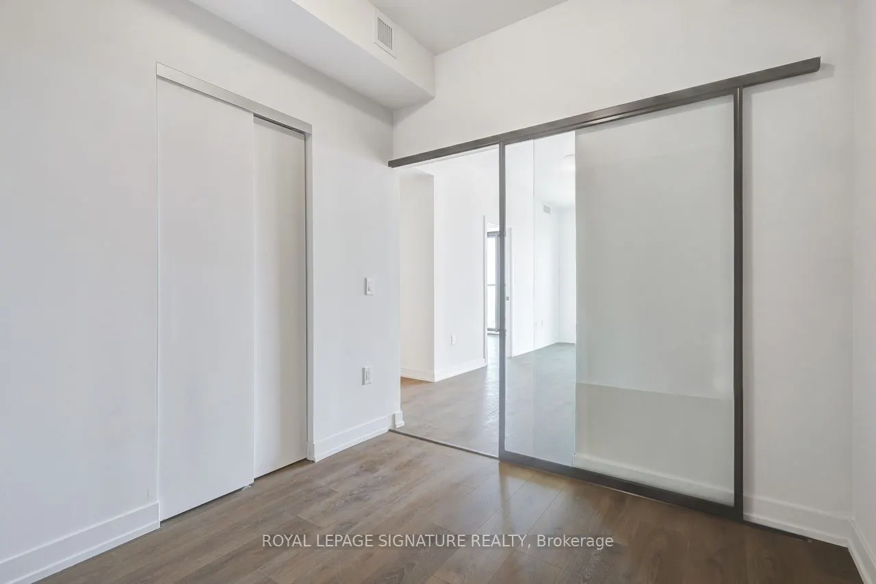 181 Sterling Road, #1221