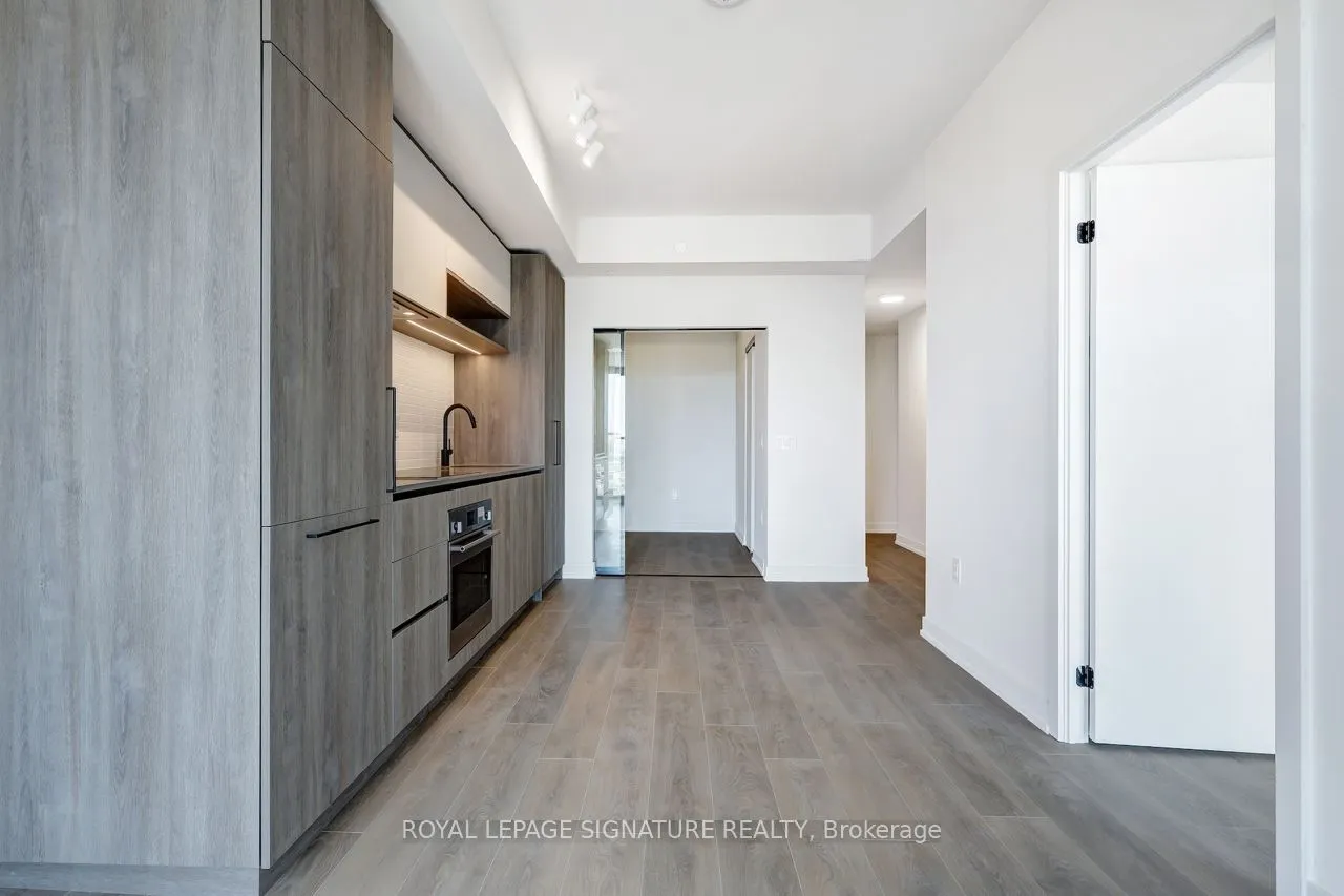 181 Sterling Road, #1221