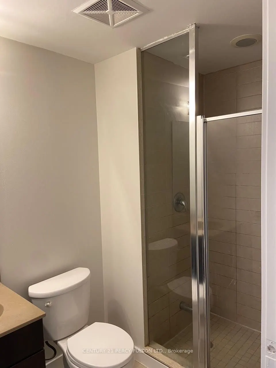 120 Dallimore Circle, #824