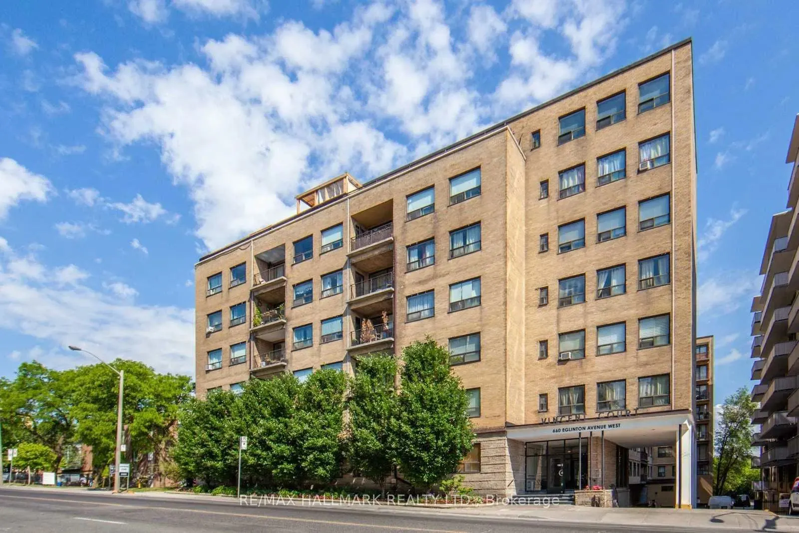 660 Eglinton Avenue W, #408