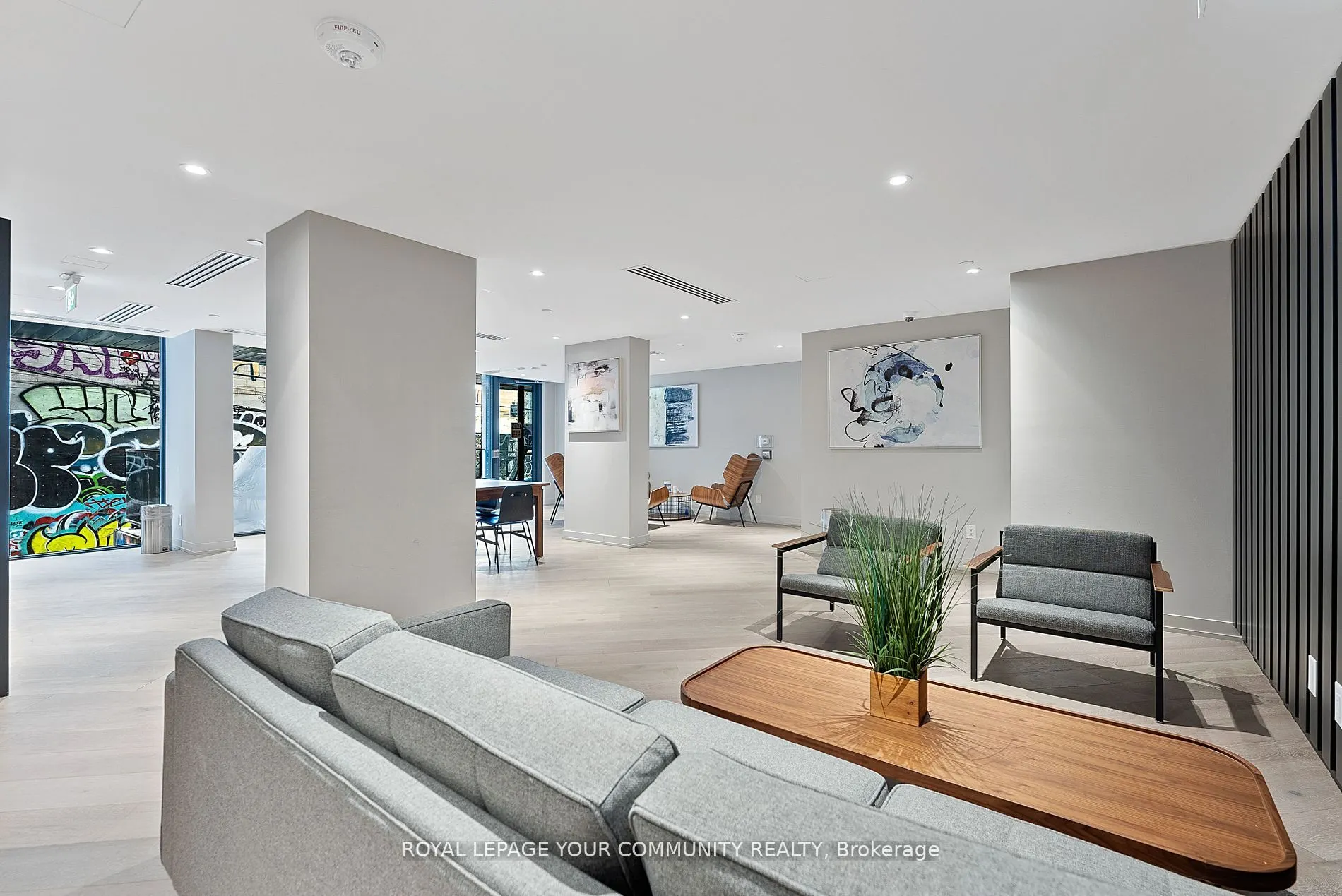 458 Richmond Street, #505