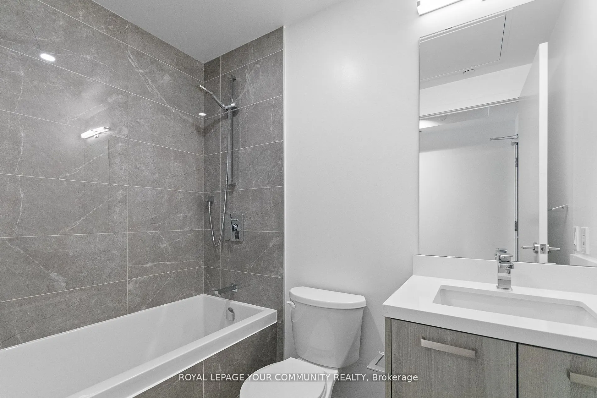 458 Richmond Street, #505