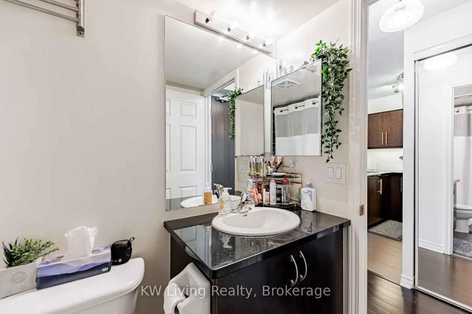 19 Grand Trunk Crescent, #3903