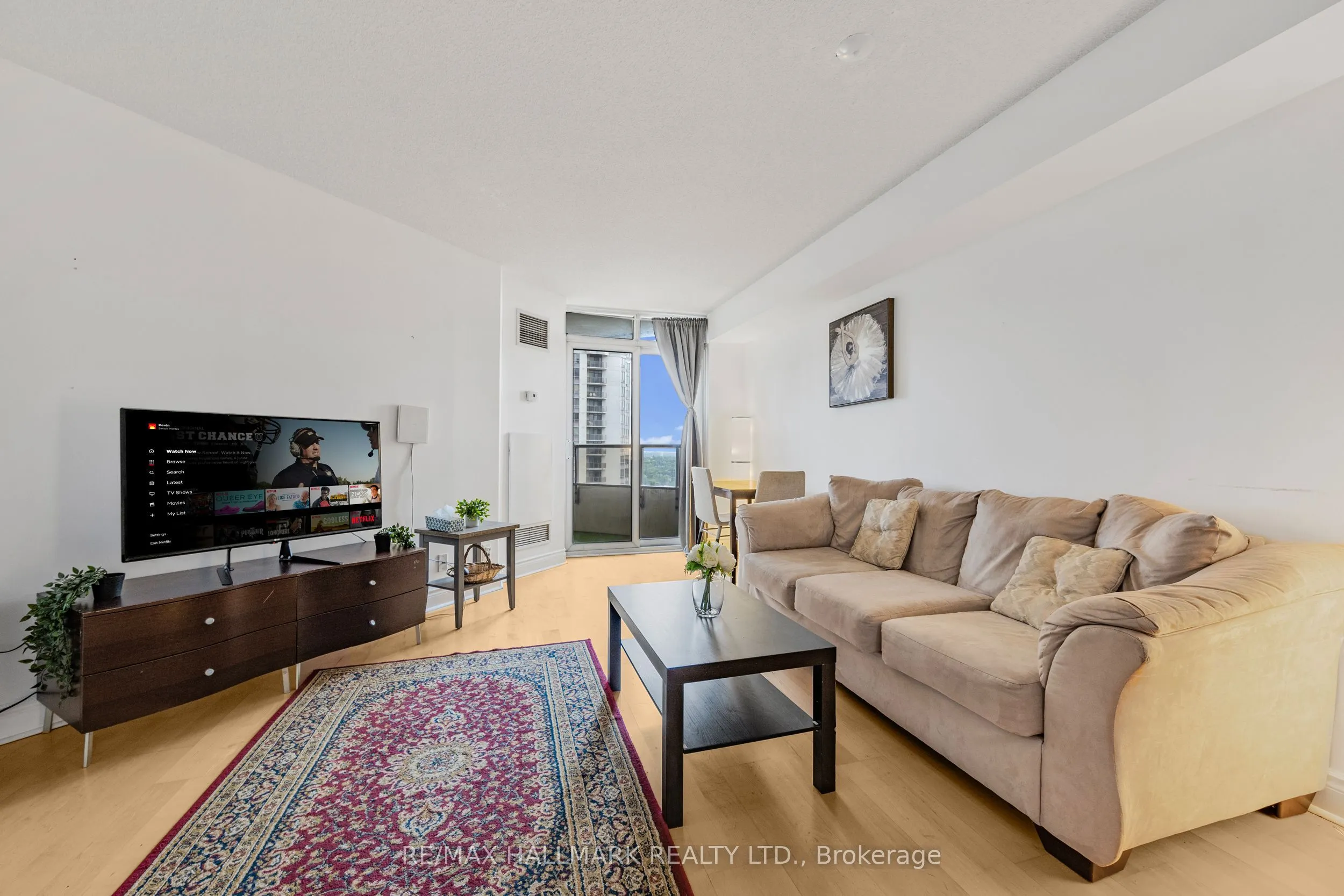 78 Harrison Garden Boulevard, #1805