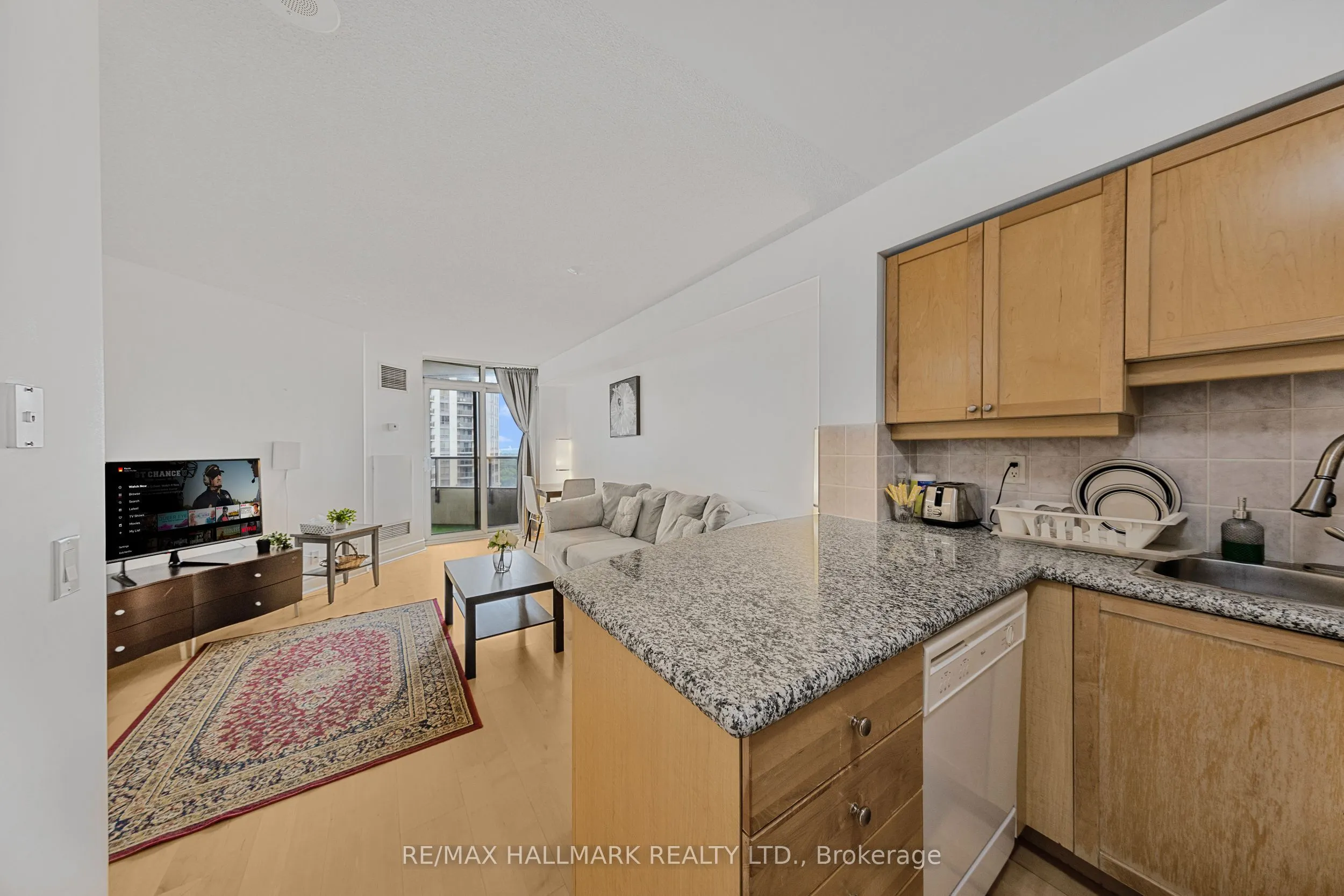 78 Harrison Garden Boulevard, #1805
