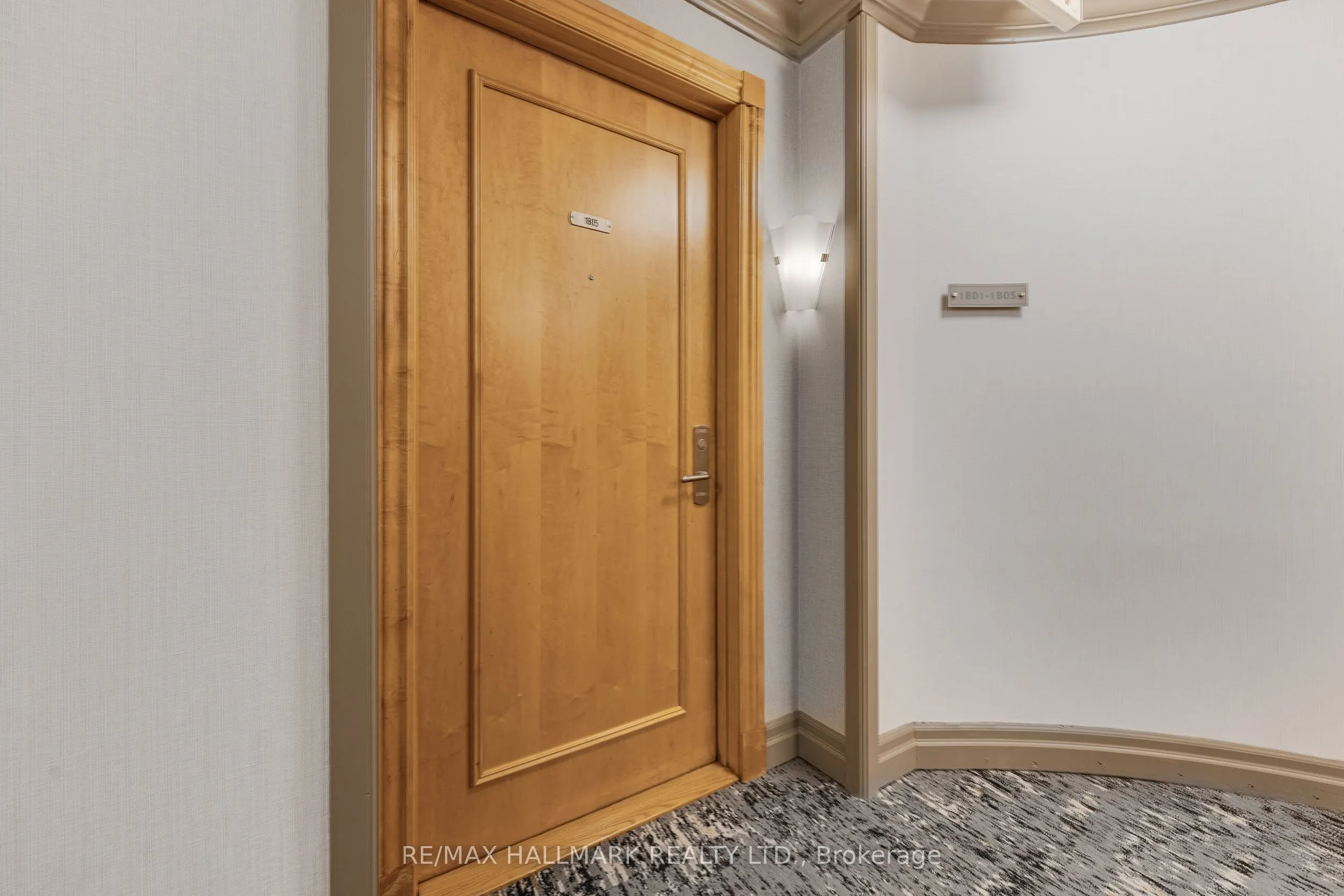 78 Harrison Garden Boulevard, #1805