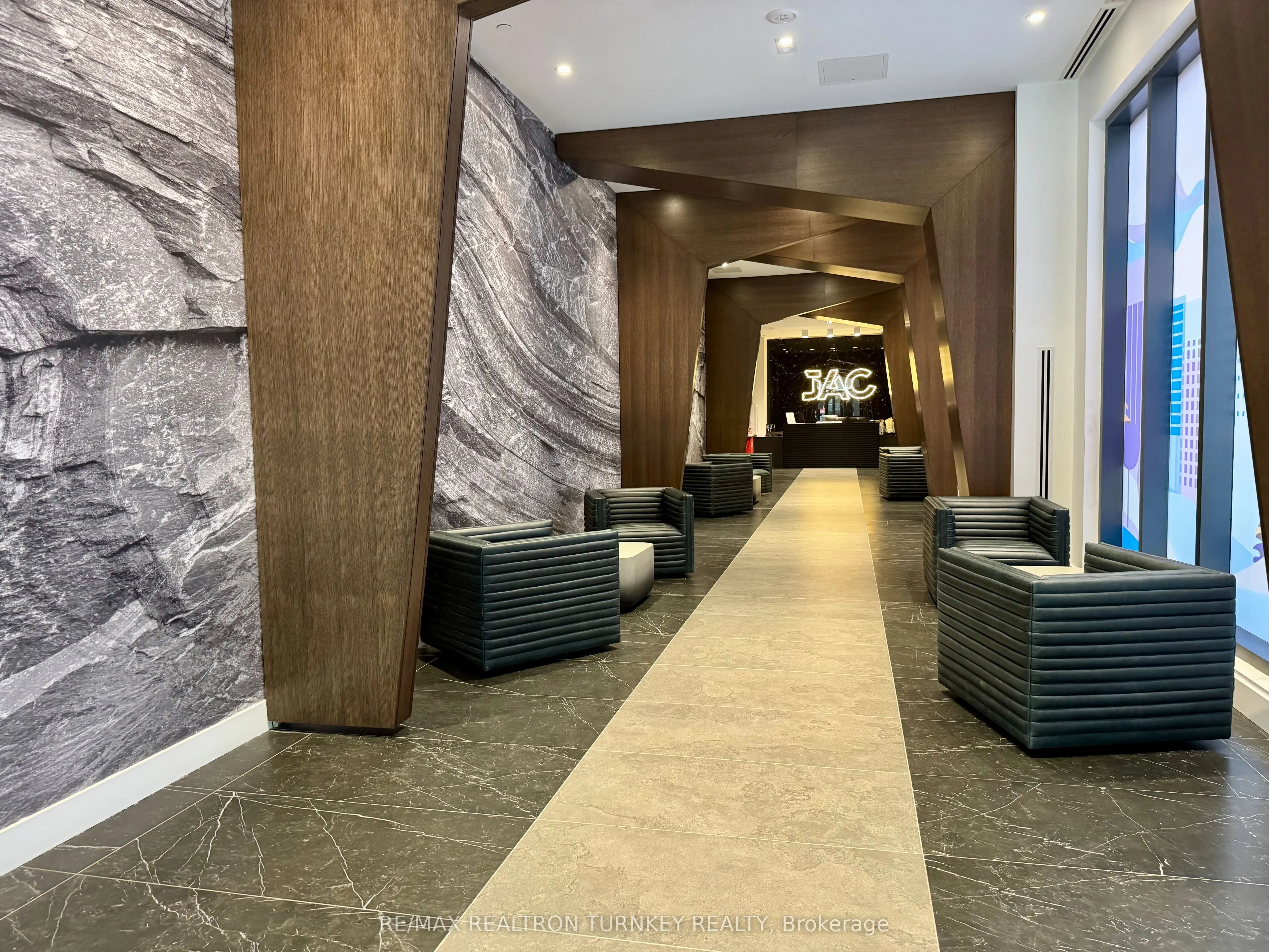 308 Jarvis Street, #3210