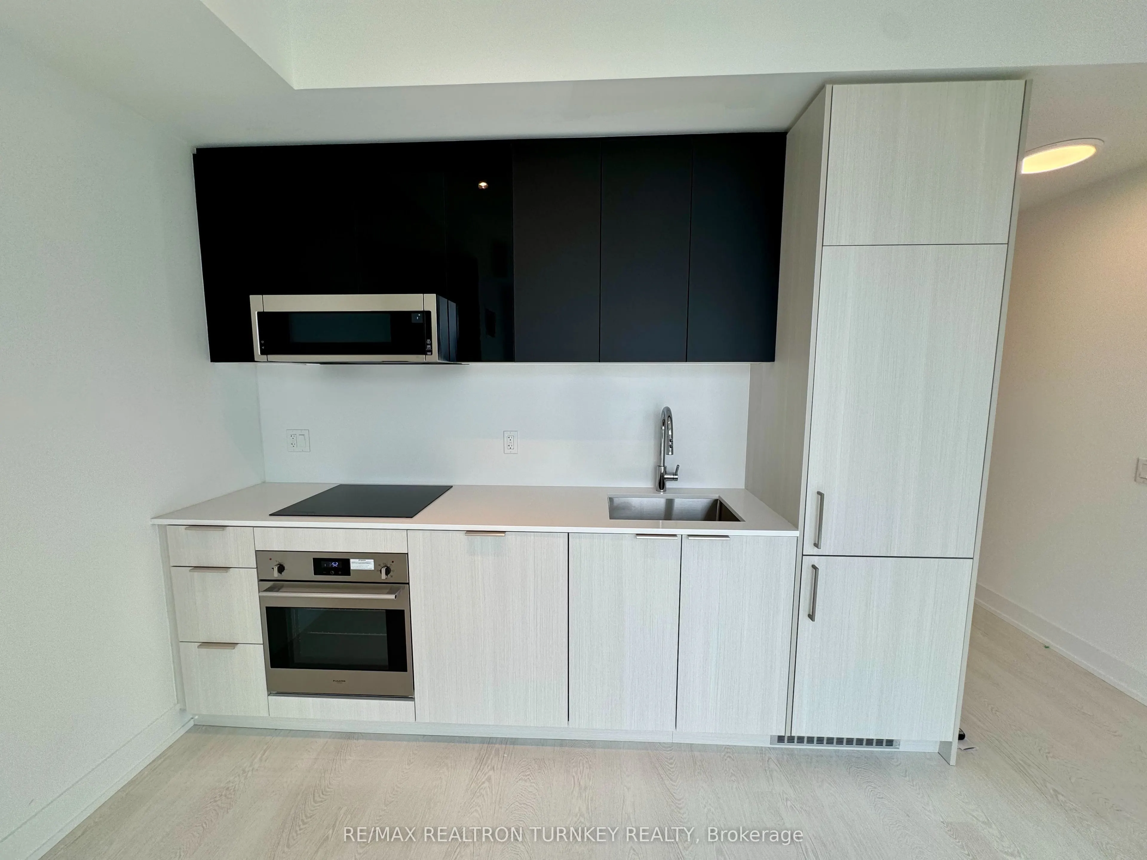 308 Jarvis Street, #3210