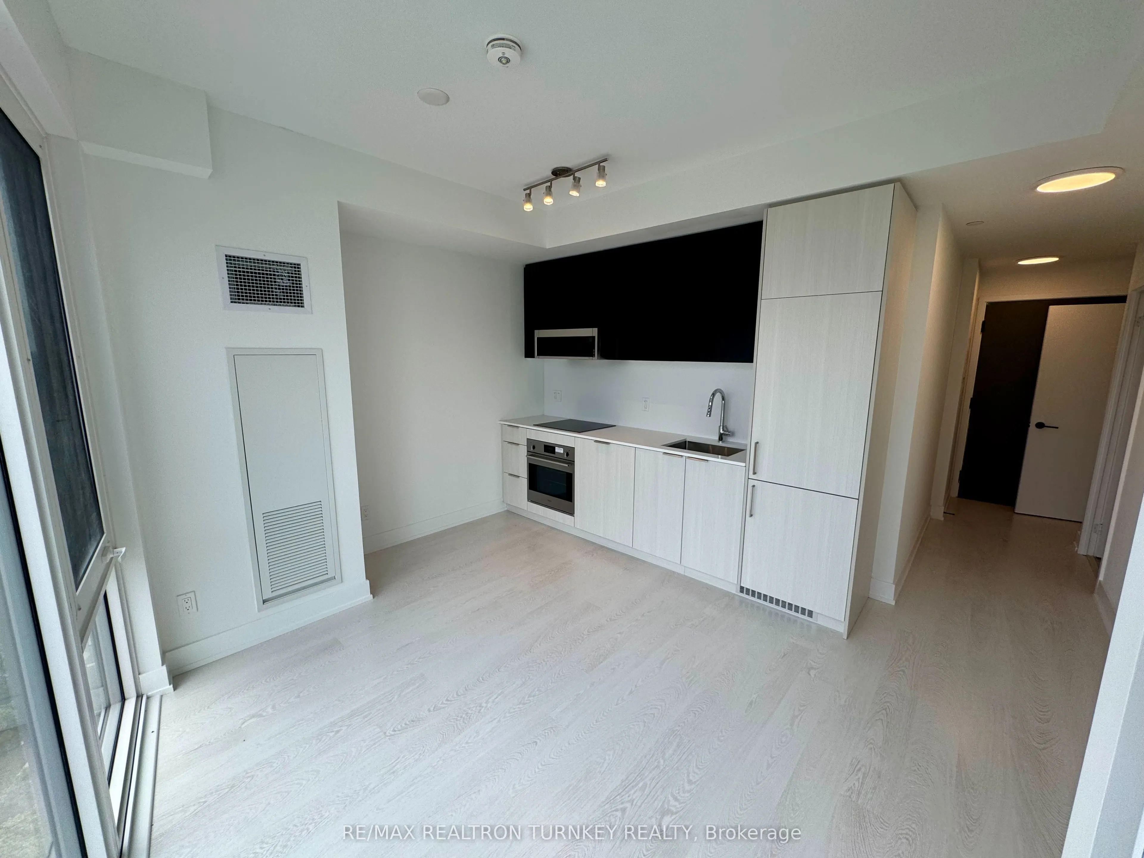 308 Jarvis Street, #3210