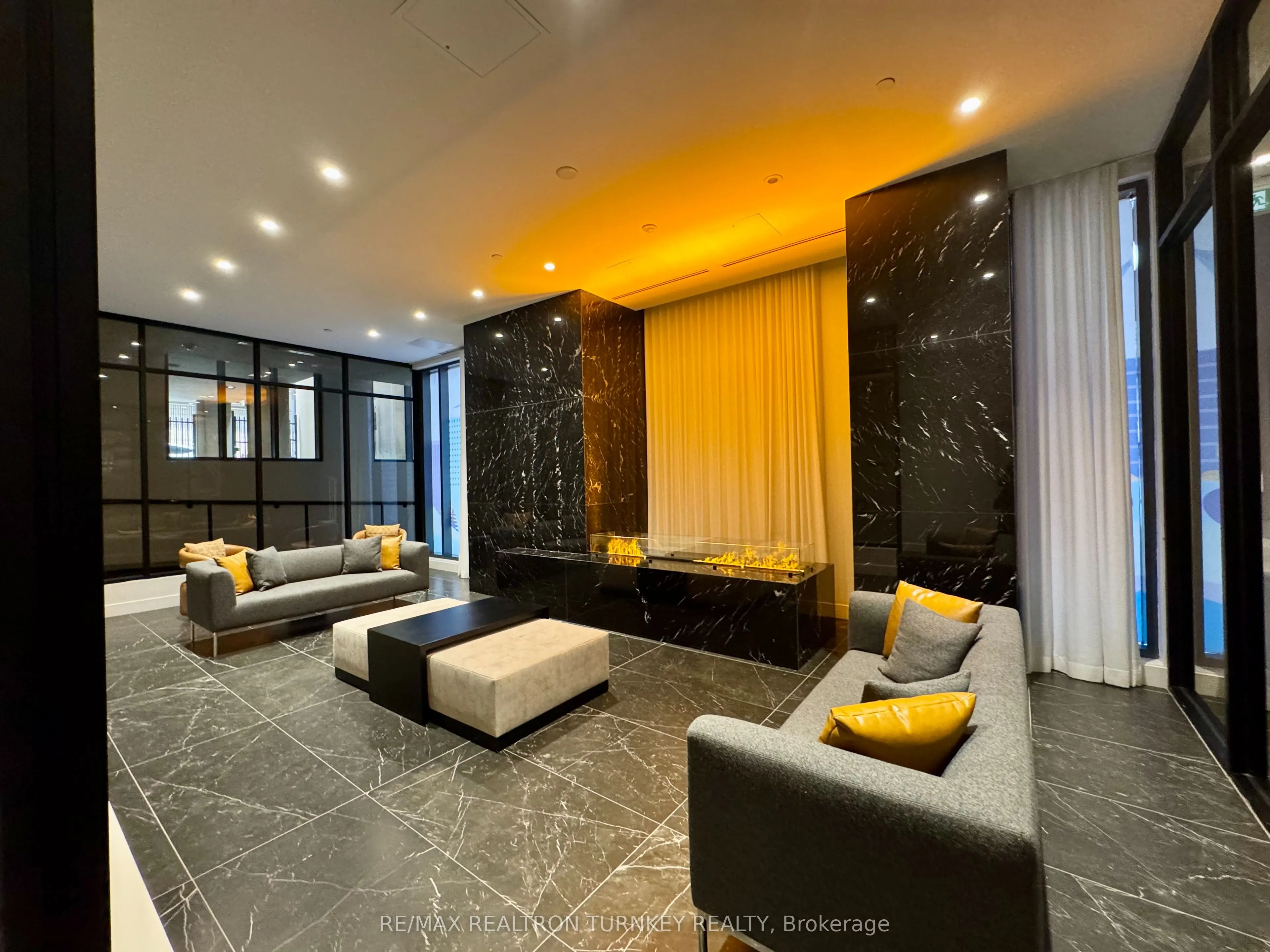 308 Jarvis Street, #3210