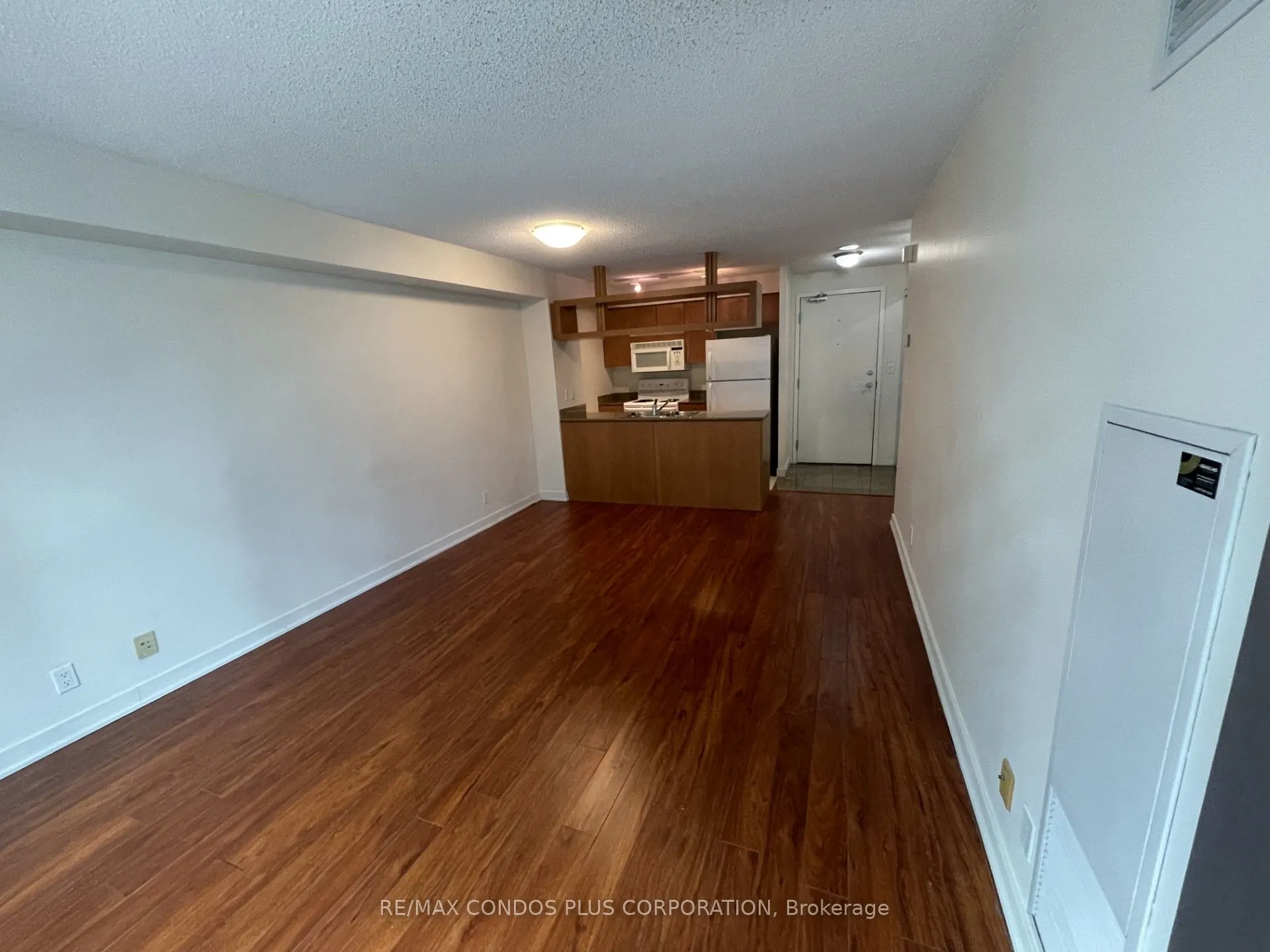 81 Navy Wharf Court, #507