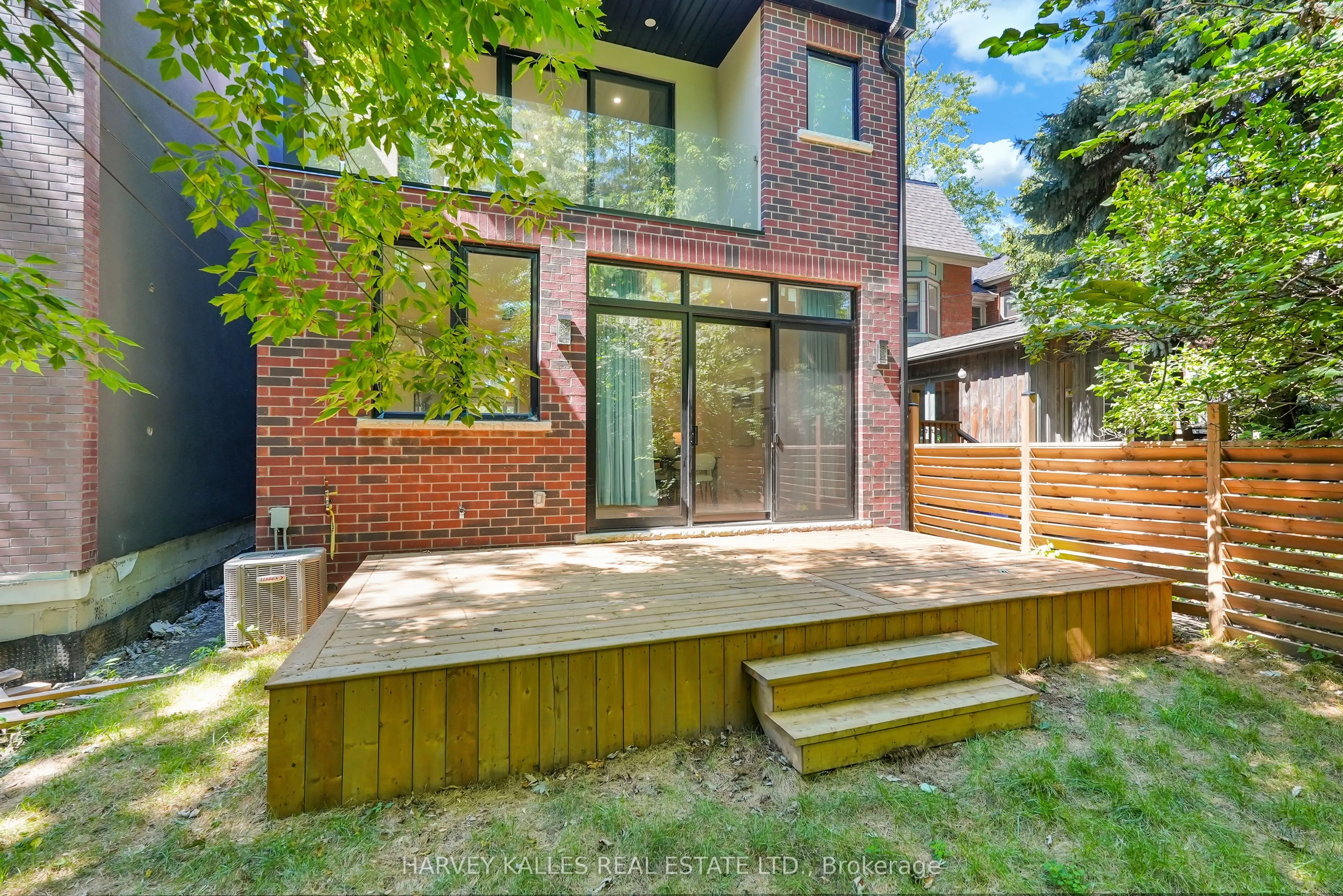 253 Albany Avenue