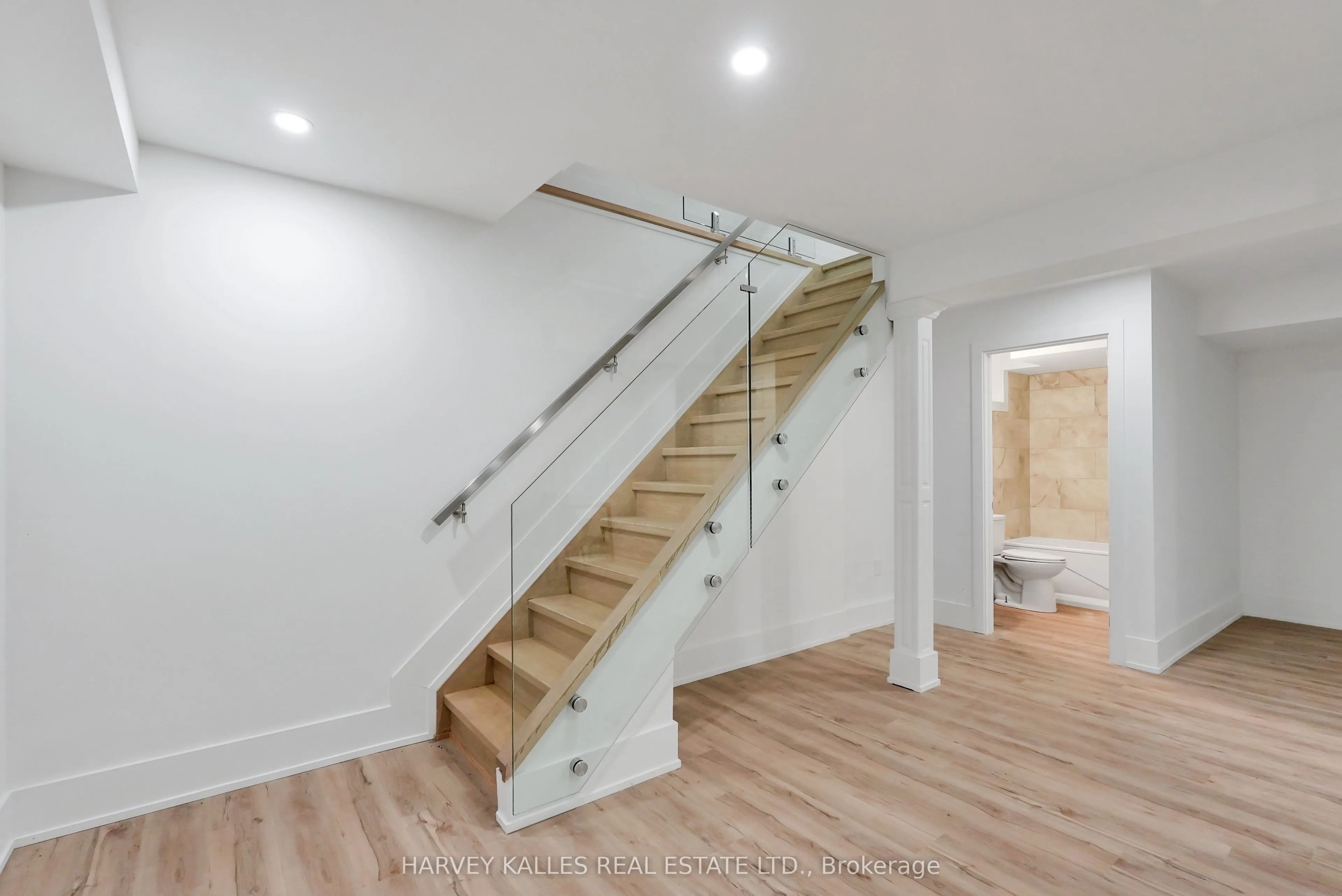253 Albany Avenue