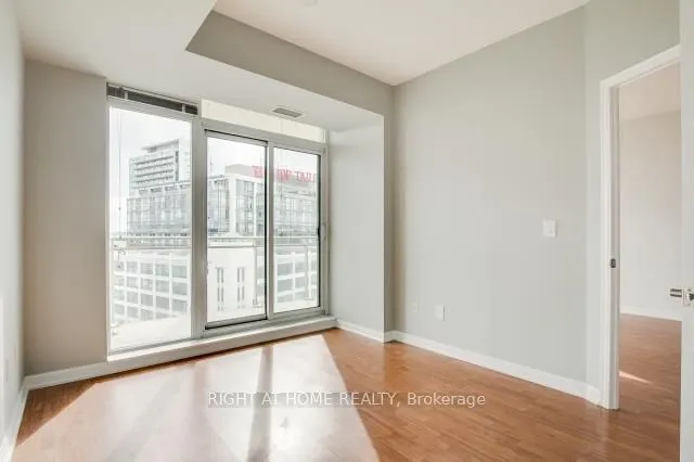 21 Grand Magazine Street, #1102