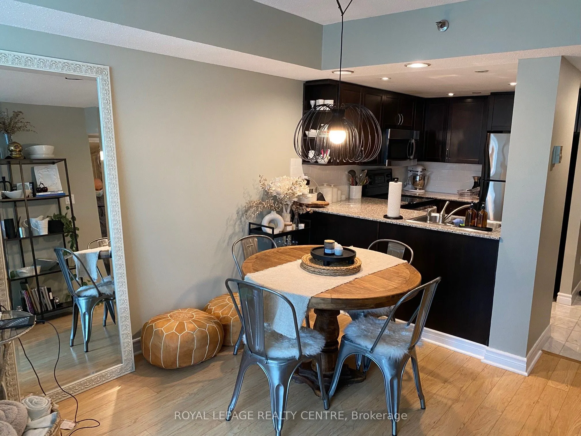 38 Elm Street, #2801