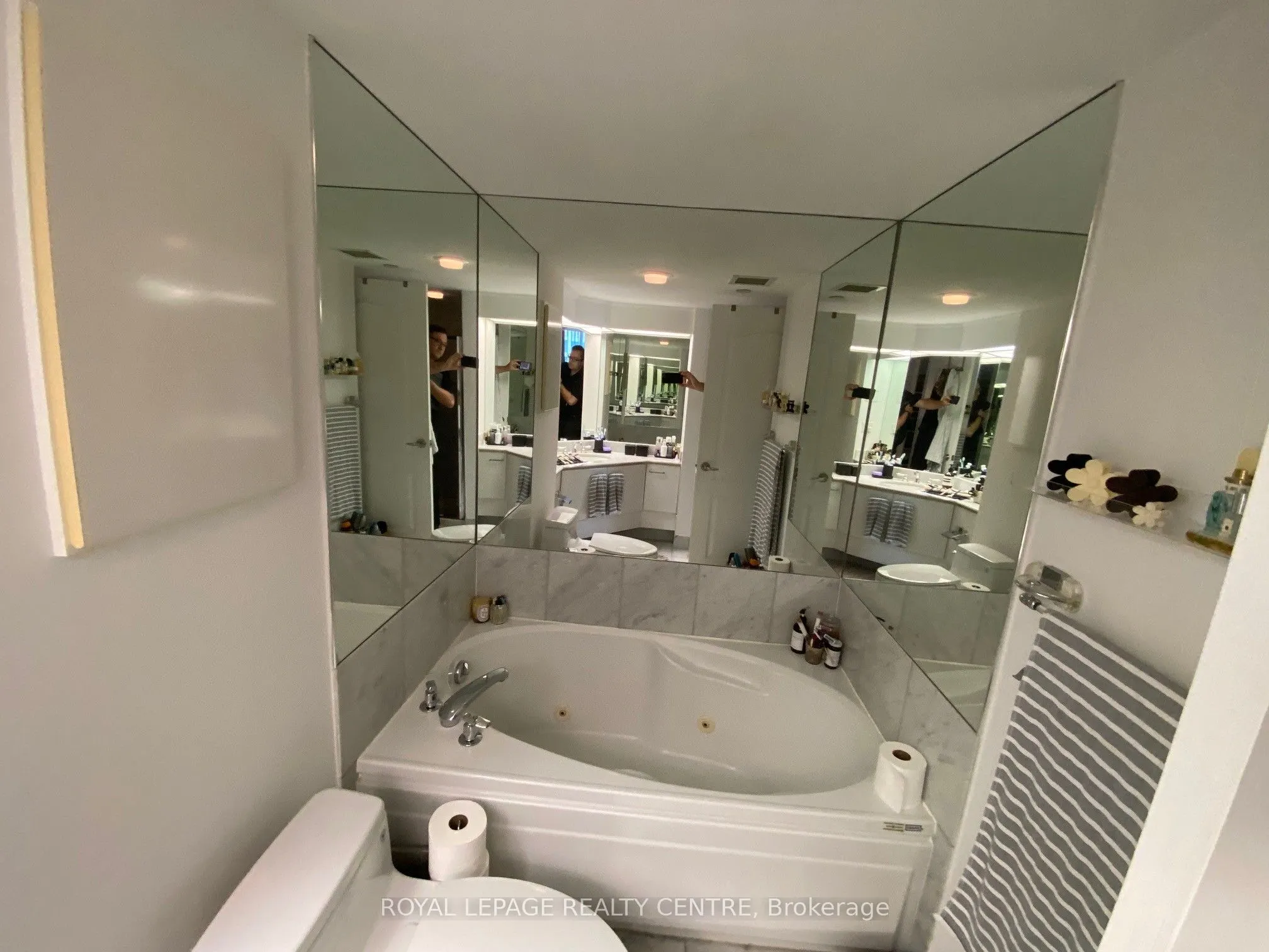 38 Elm Street, #2801