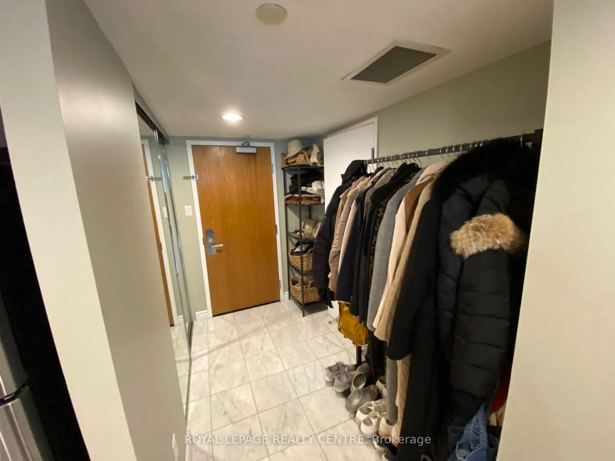 38 Elm Street, #2801