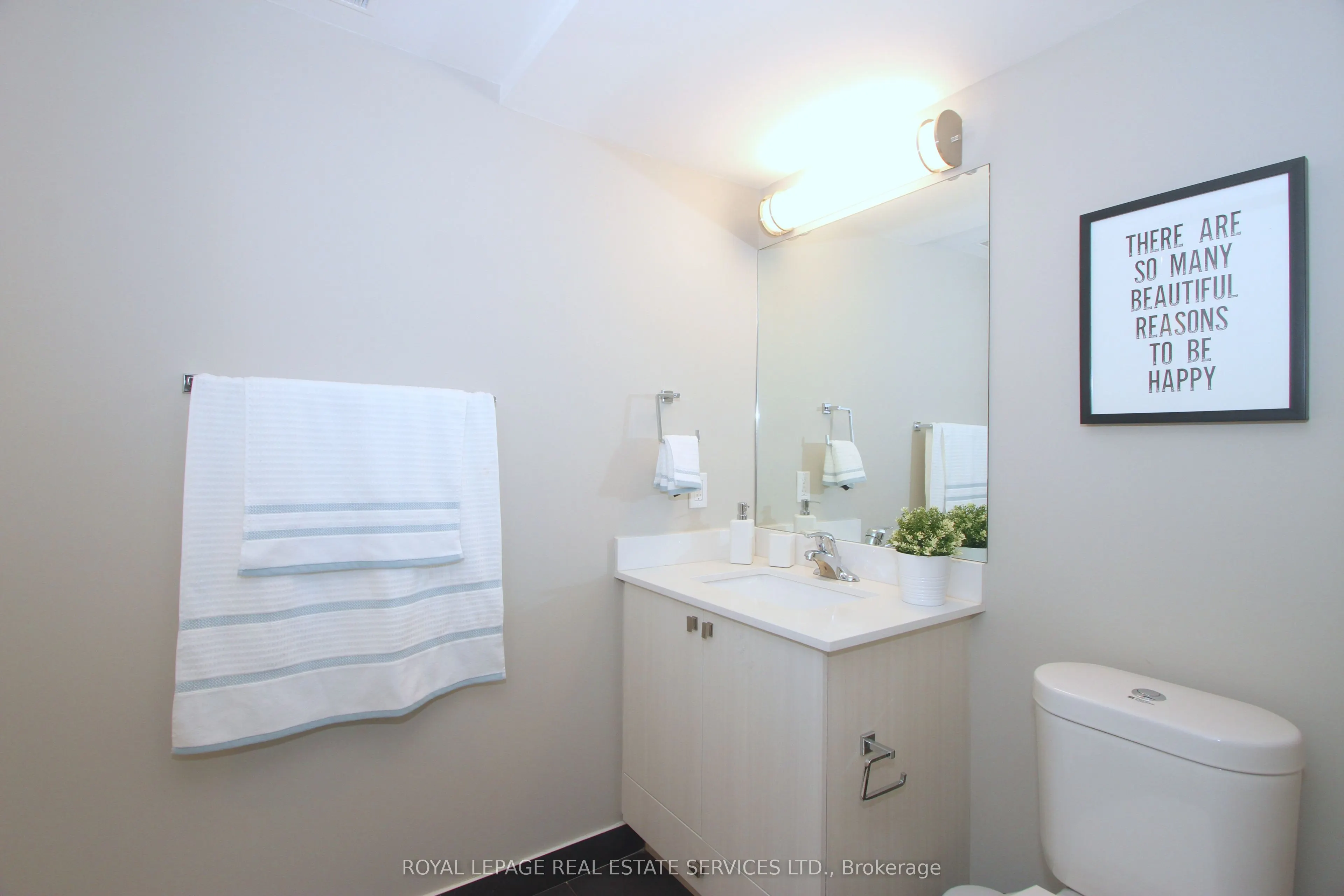 284 Bleecker Street, #284