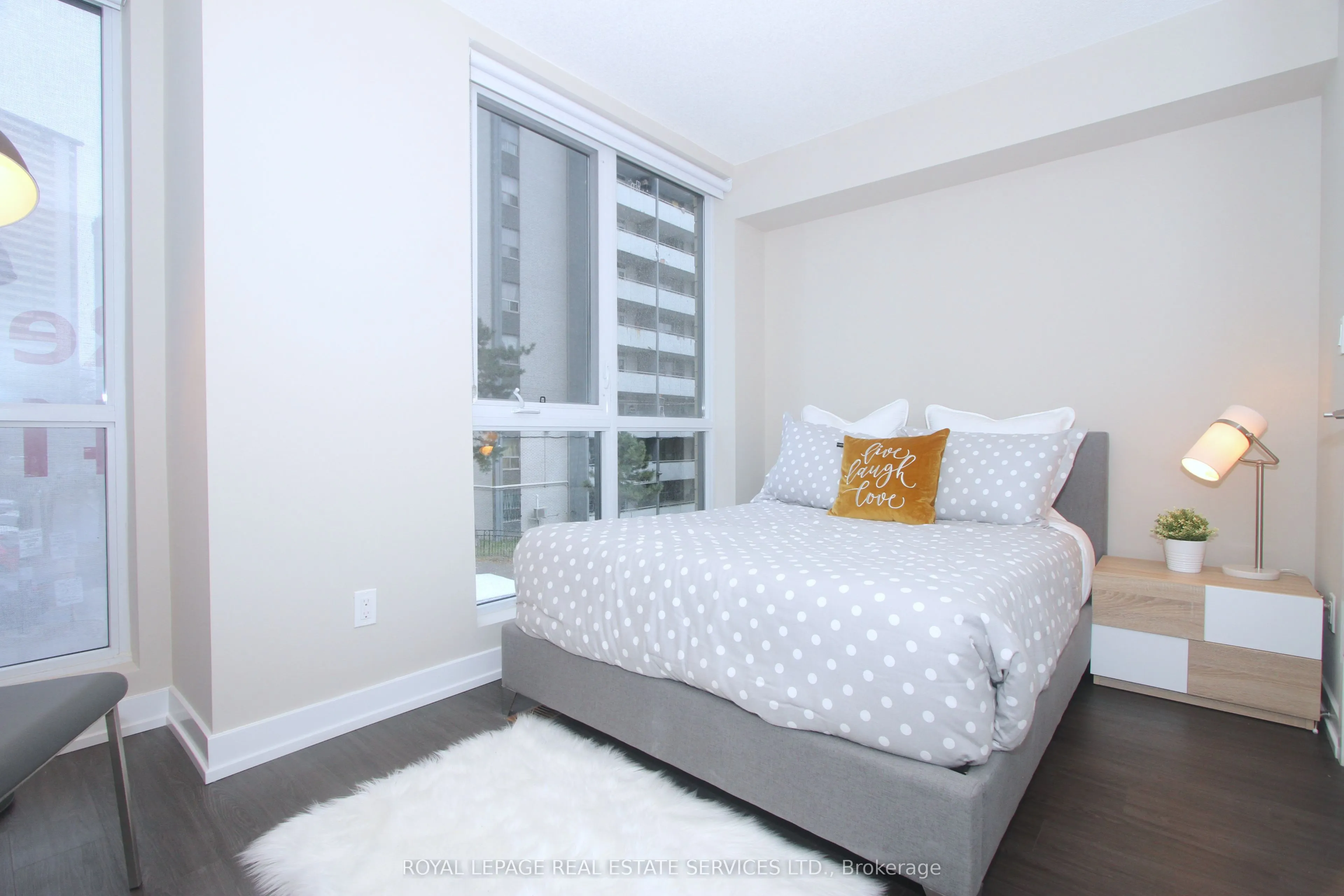 284 Bleecker Street, #284