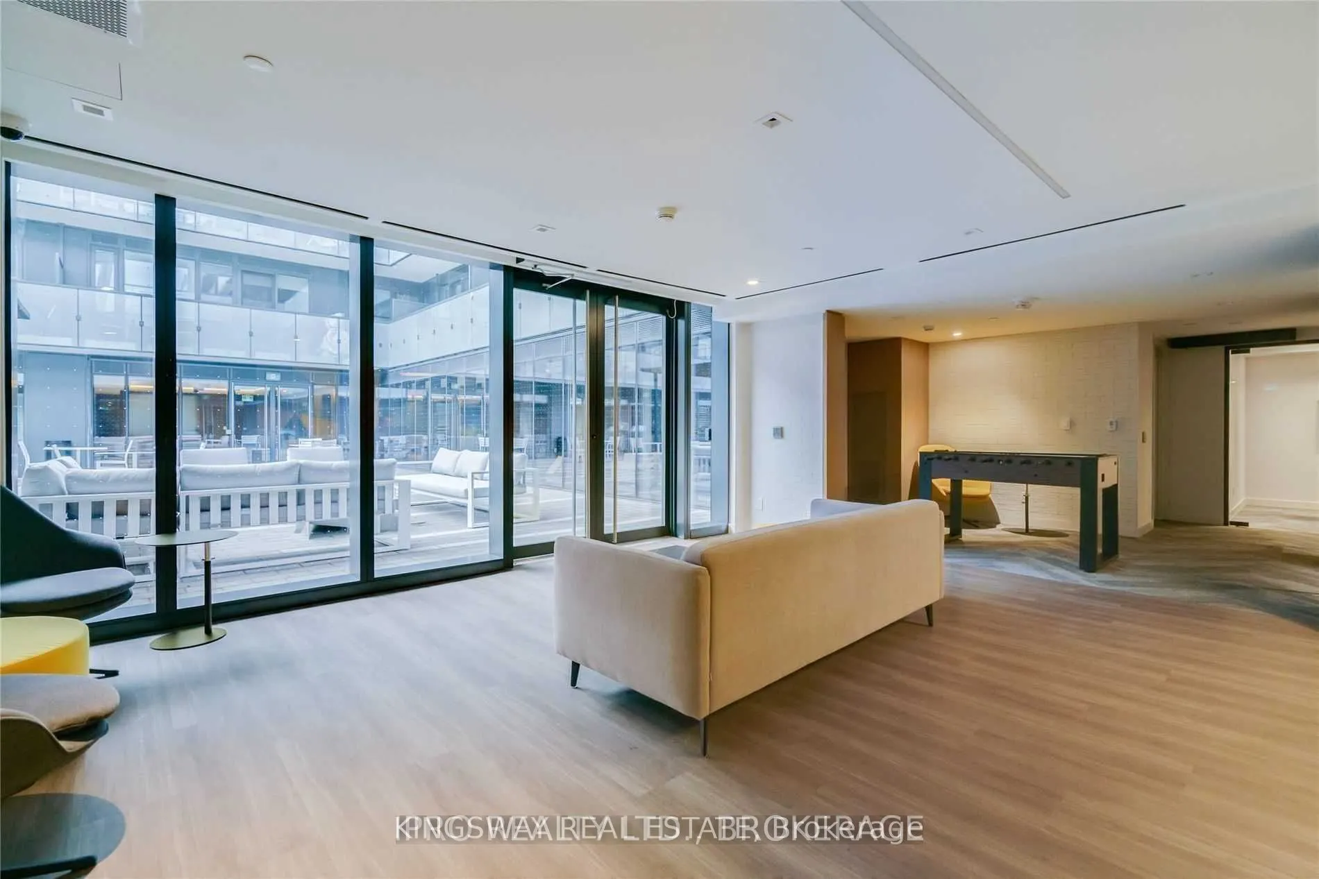 35 Rolling Mills Road E, #S336