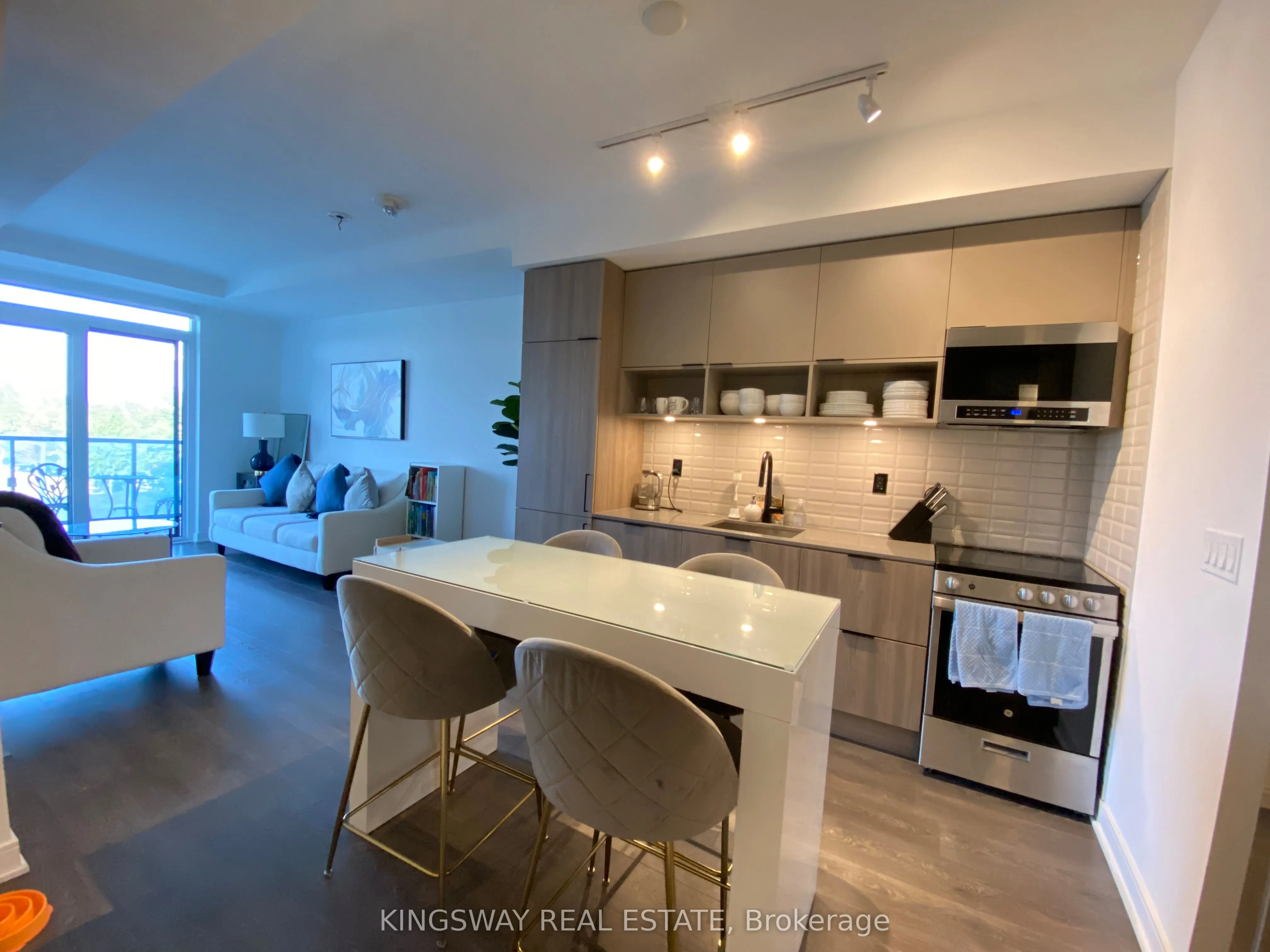 35 Rolling Mills Road E, #S336