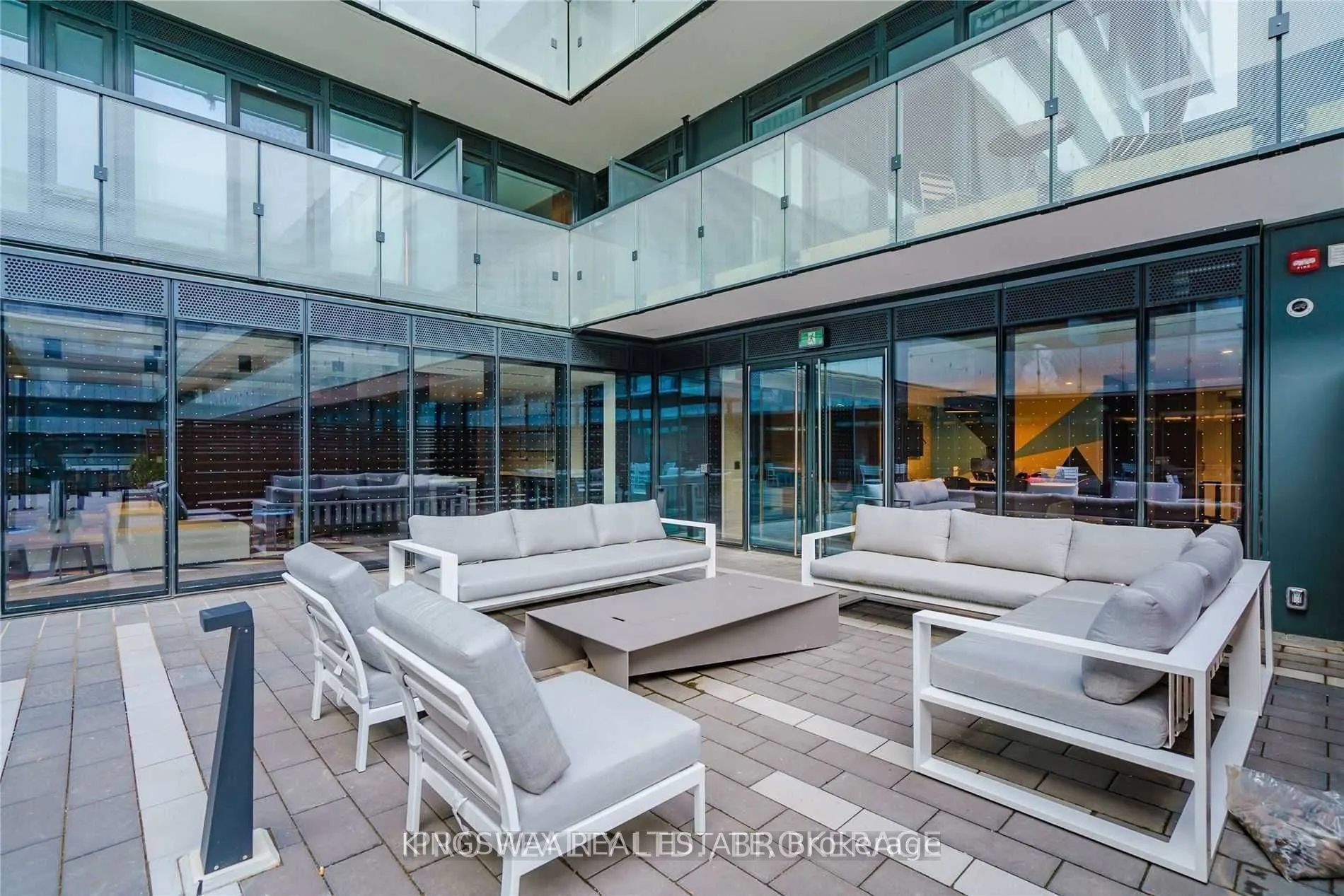 35 Rolling Mills Road E, #S336