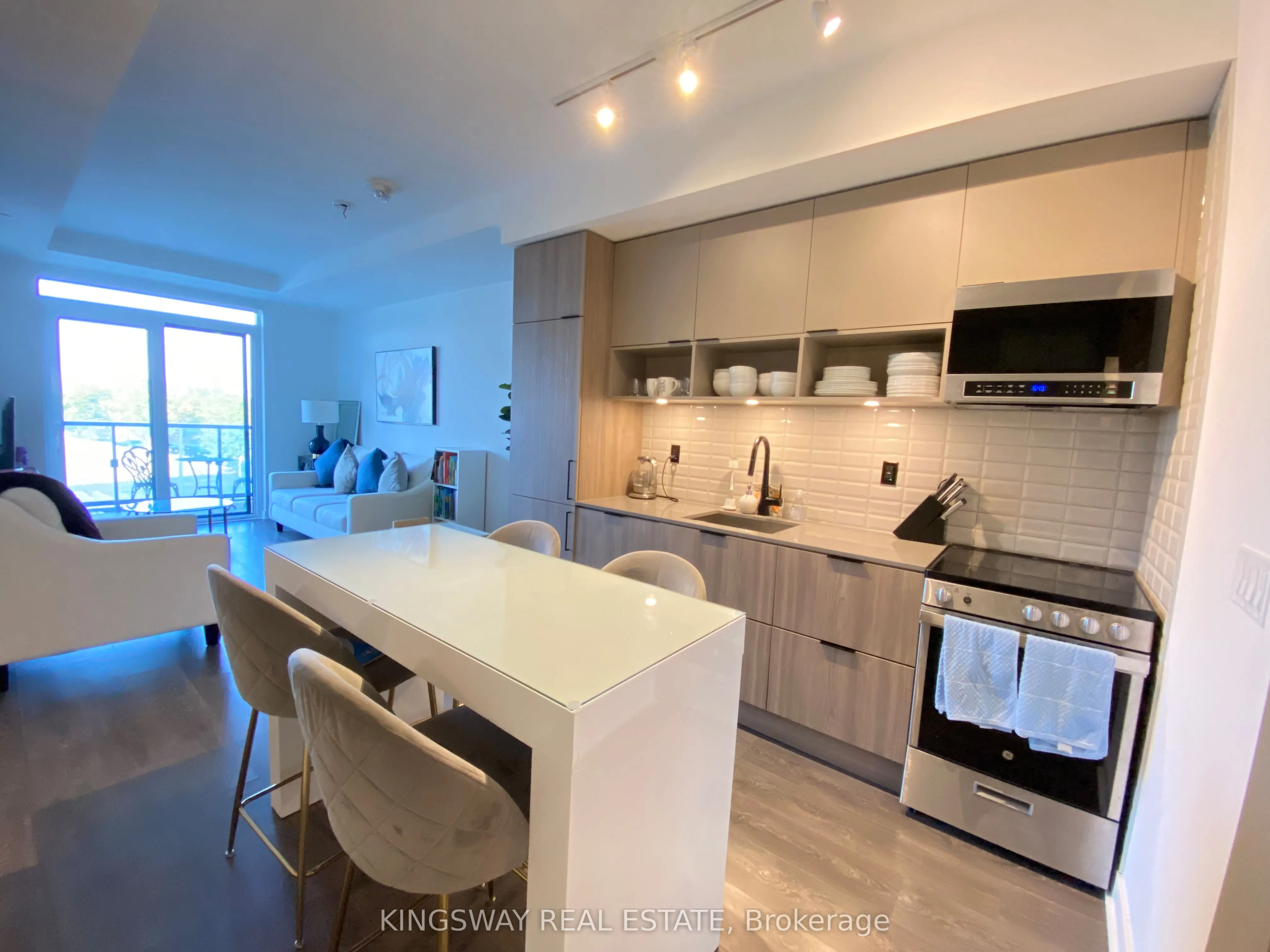 35 Rolling Mills Road E, #S336