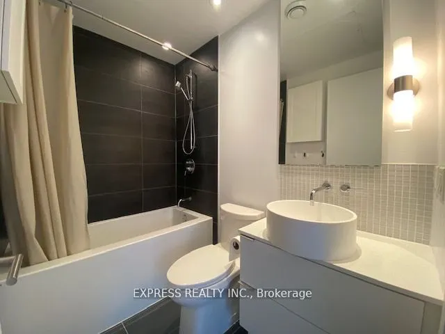 185 Roehampton Avenue, #1903
