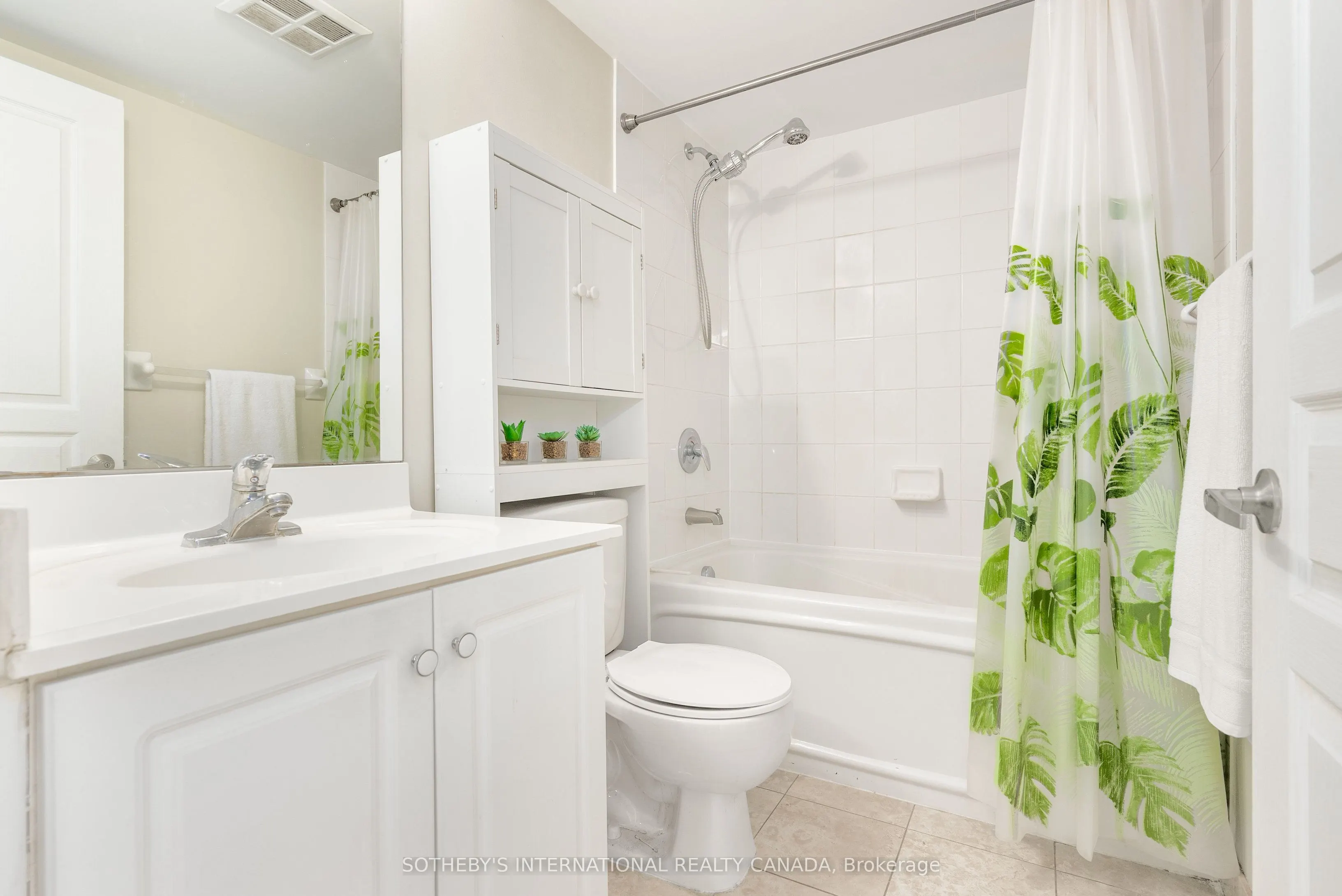 313 Richmond Street E, #858