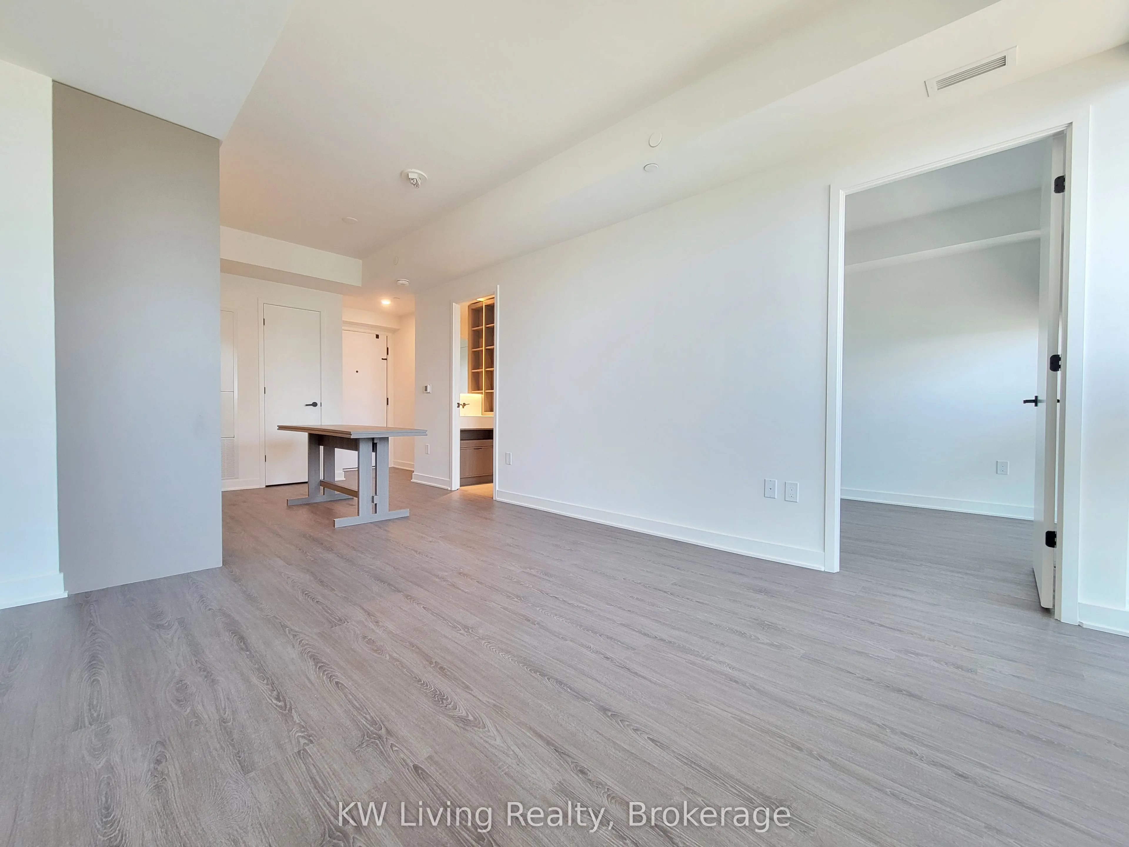 55 Charles Street, #2913