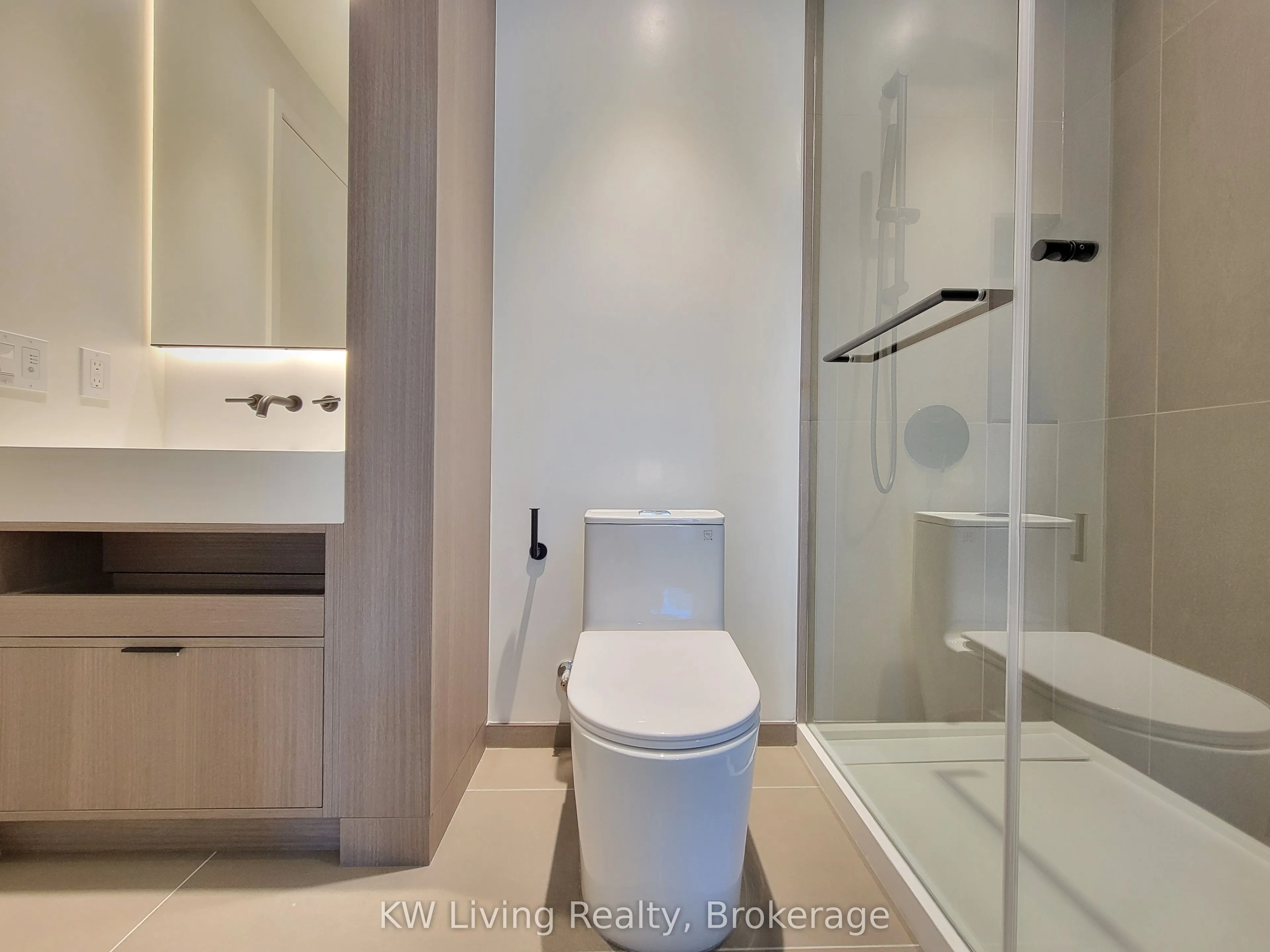 55 Charles Street, #2913