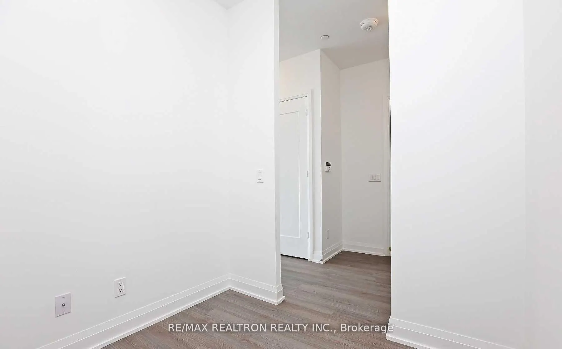 1 Belsize Drive, #811