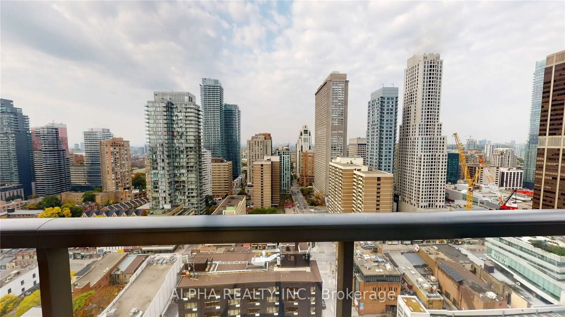 33 Charles Street E, #2509