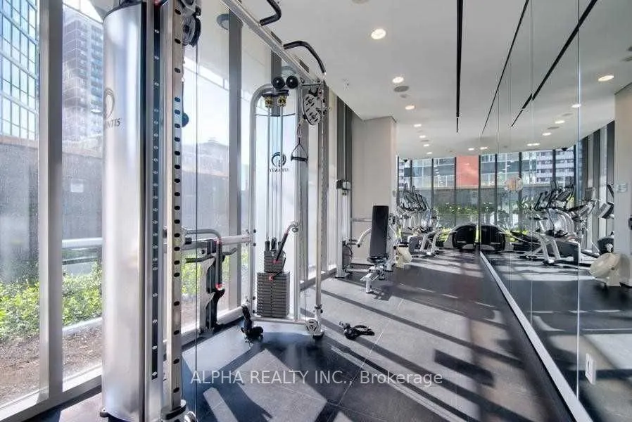 33 Charles Street E, #2509