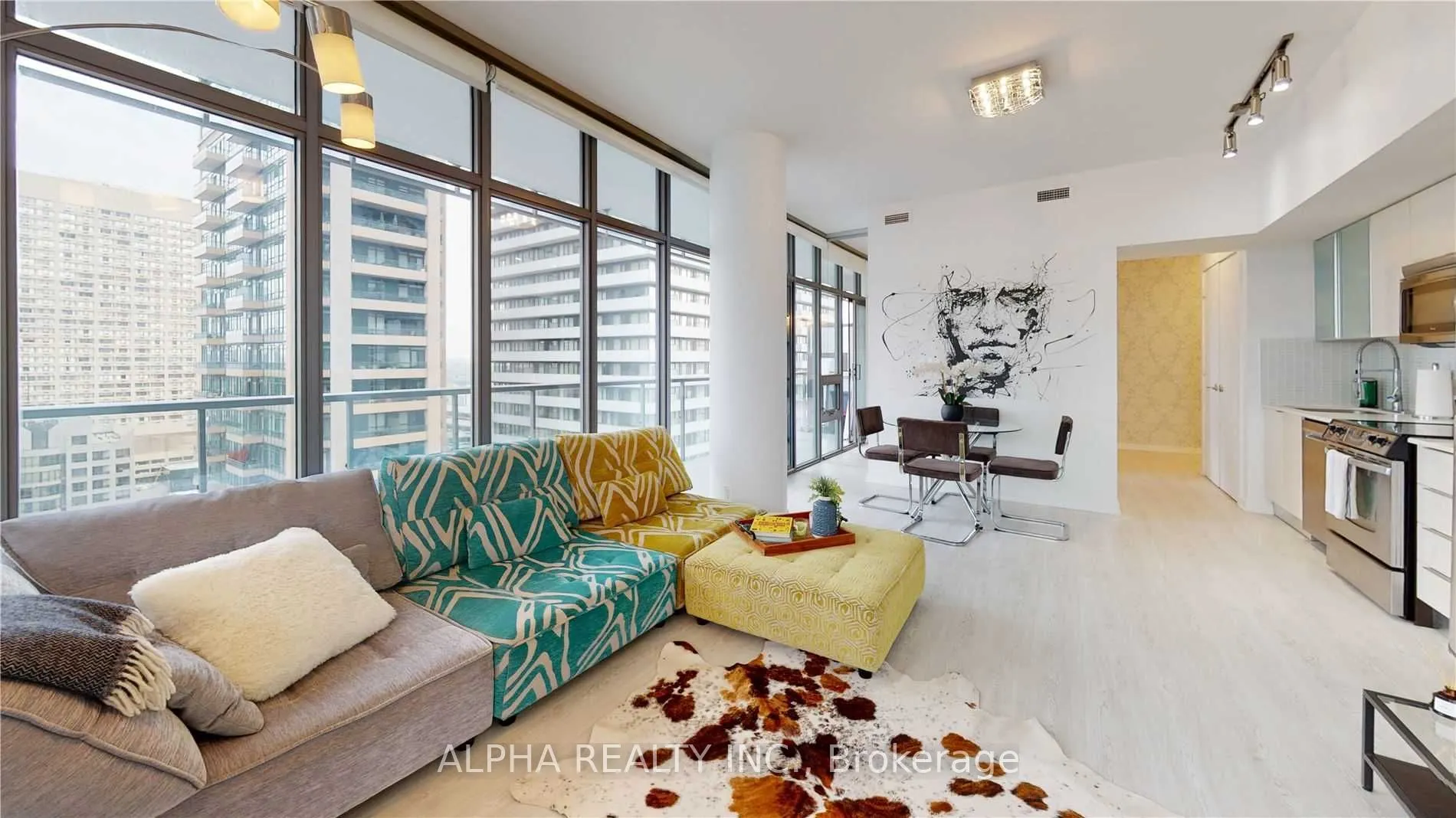 33 Charles Street E, #2509