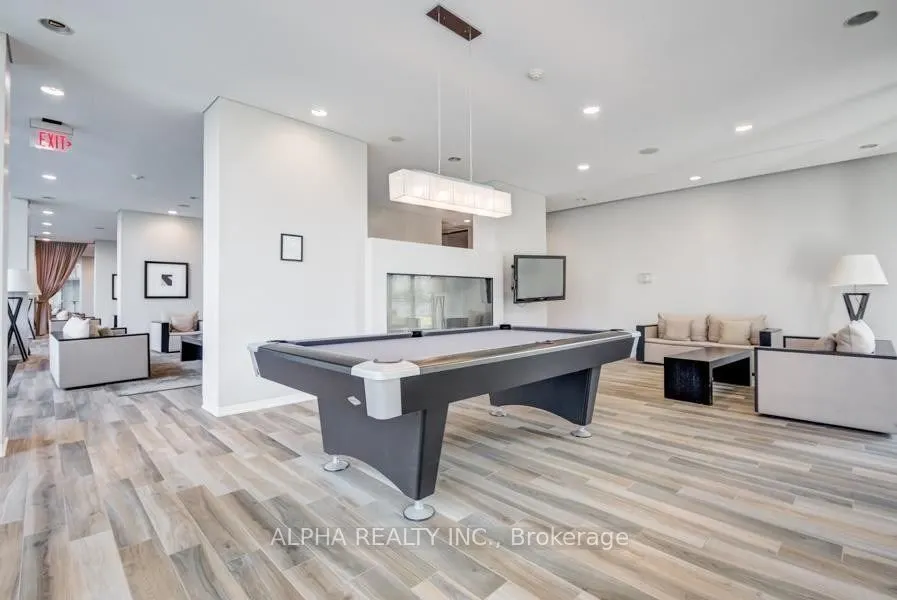 33 Charles Street E, #2509