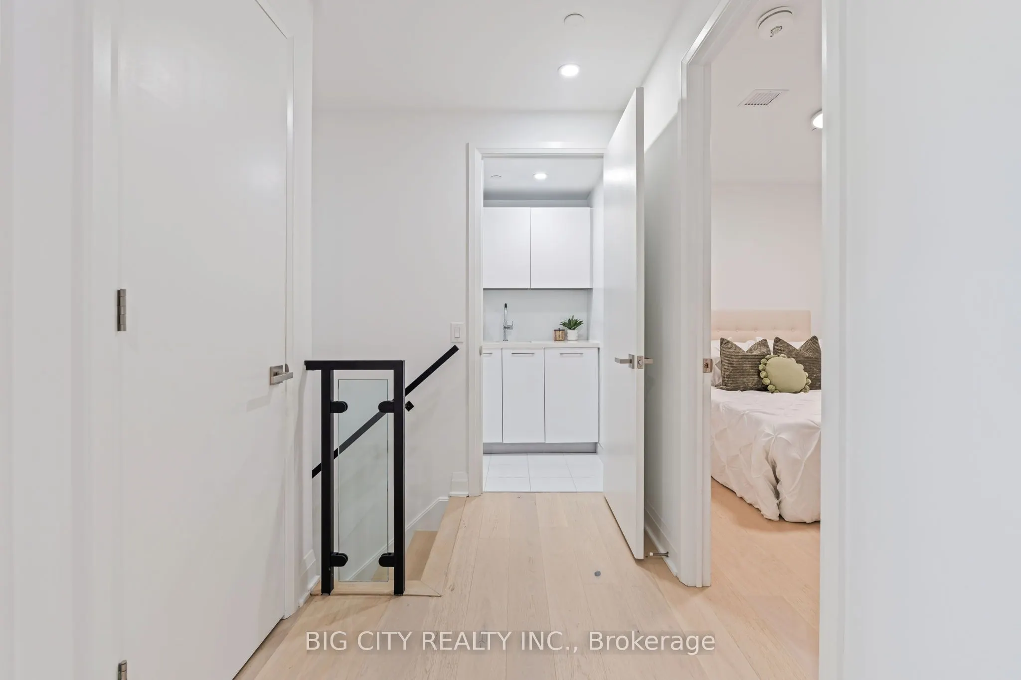 33 Frederick Todd Way, #TH03