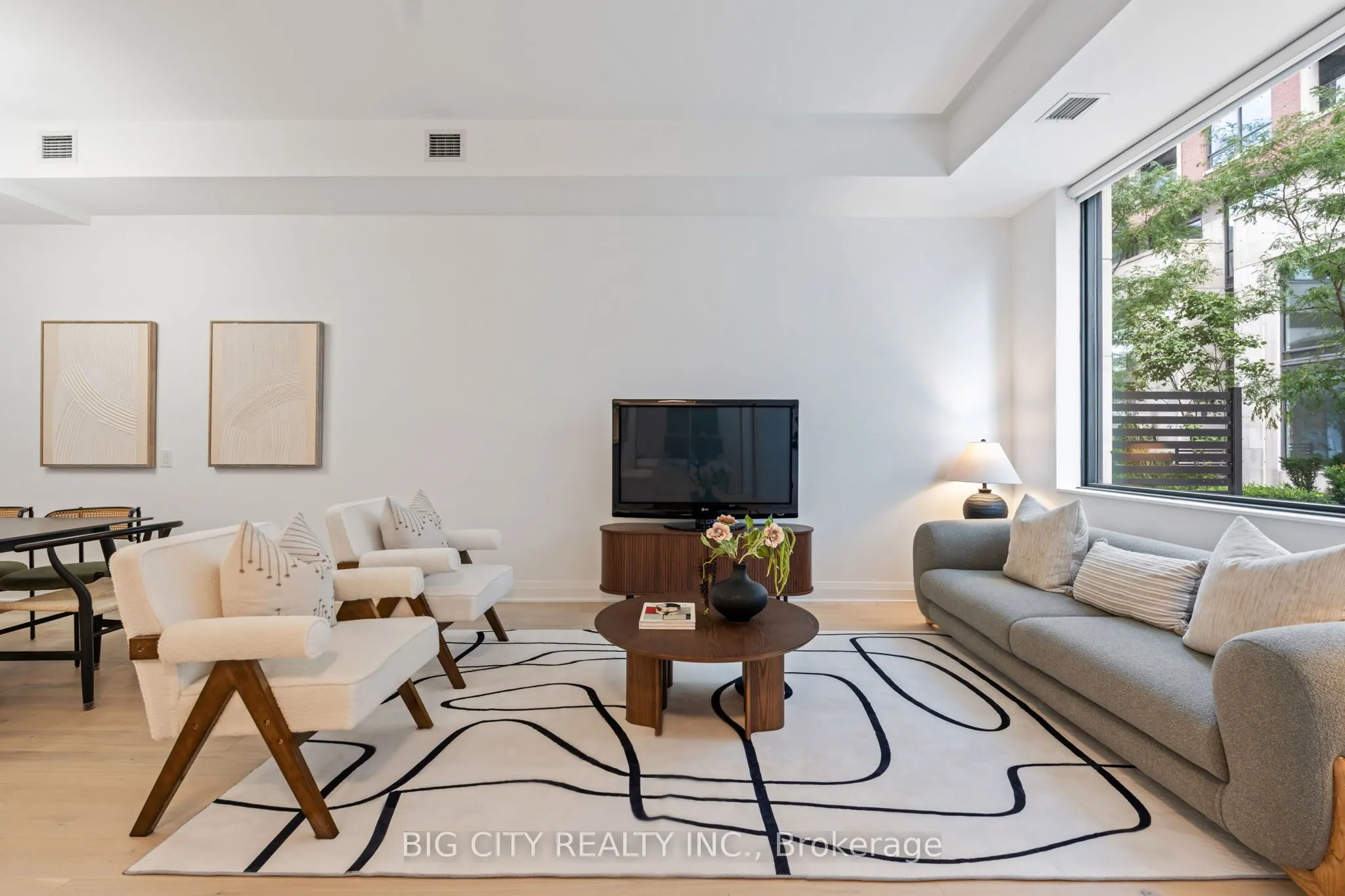 33 Frederick Todd Way, #TH03