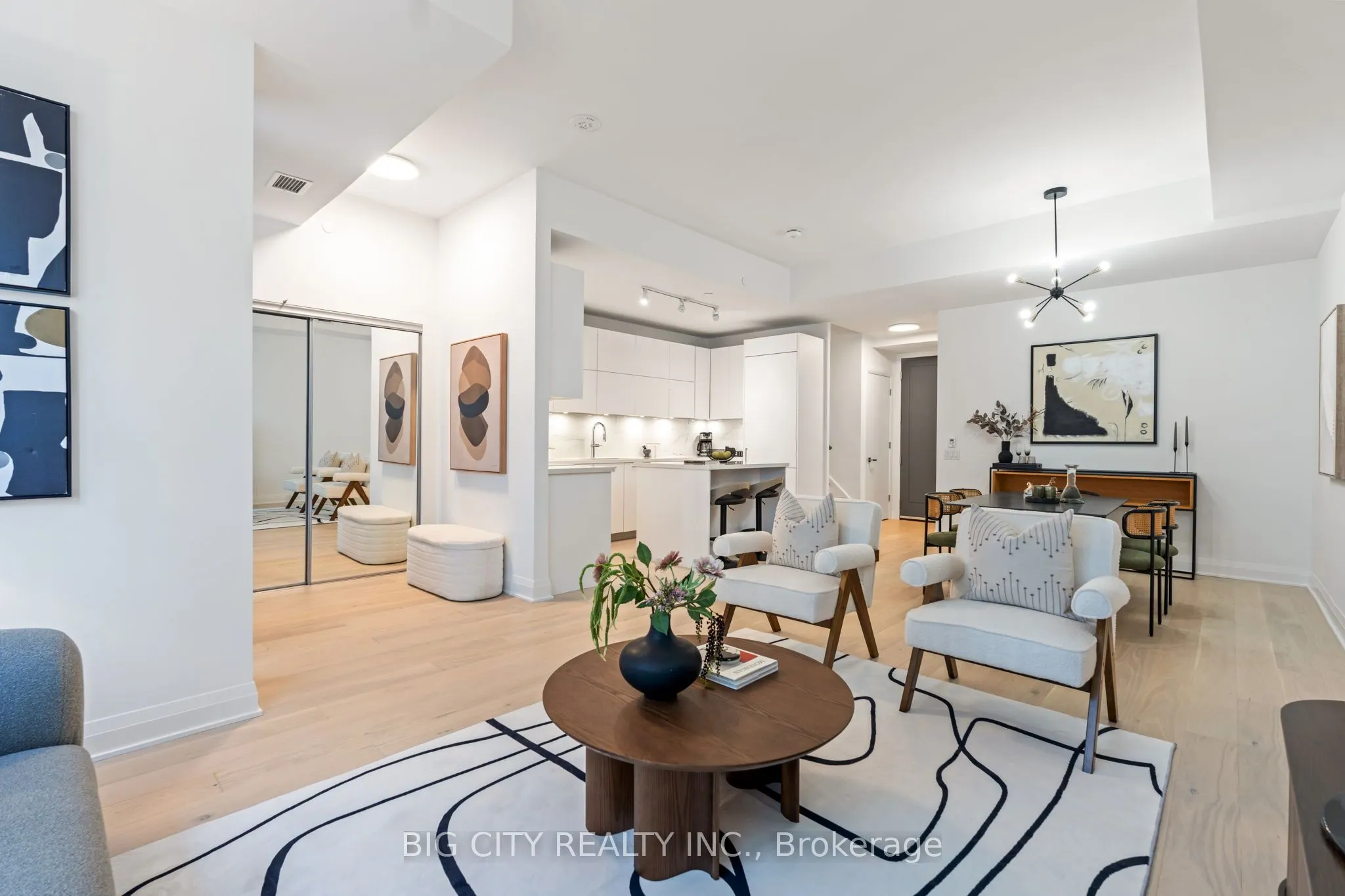 33 Frederick Todd Way, #TH03
