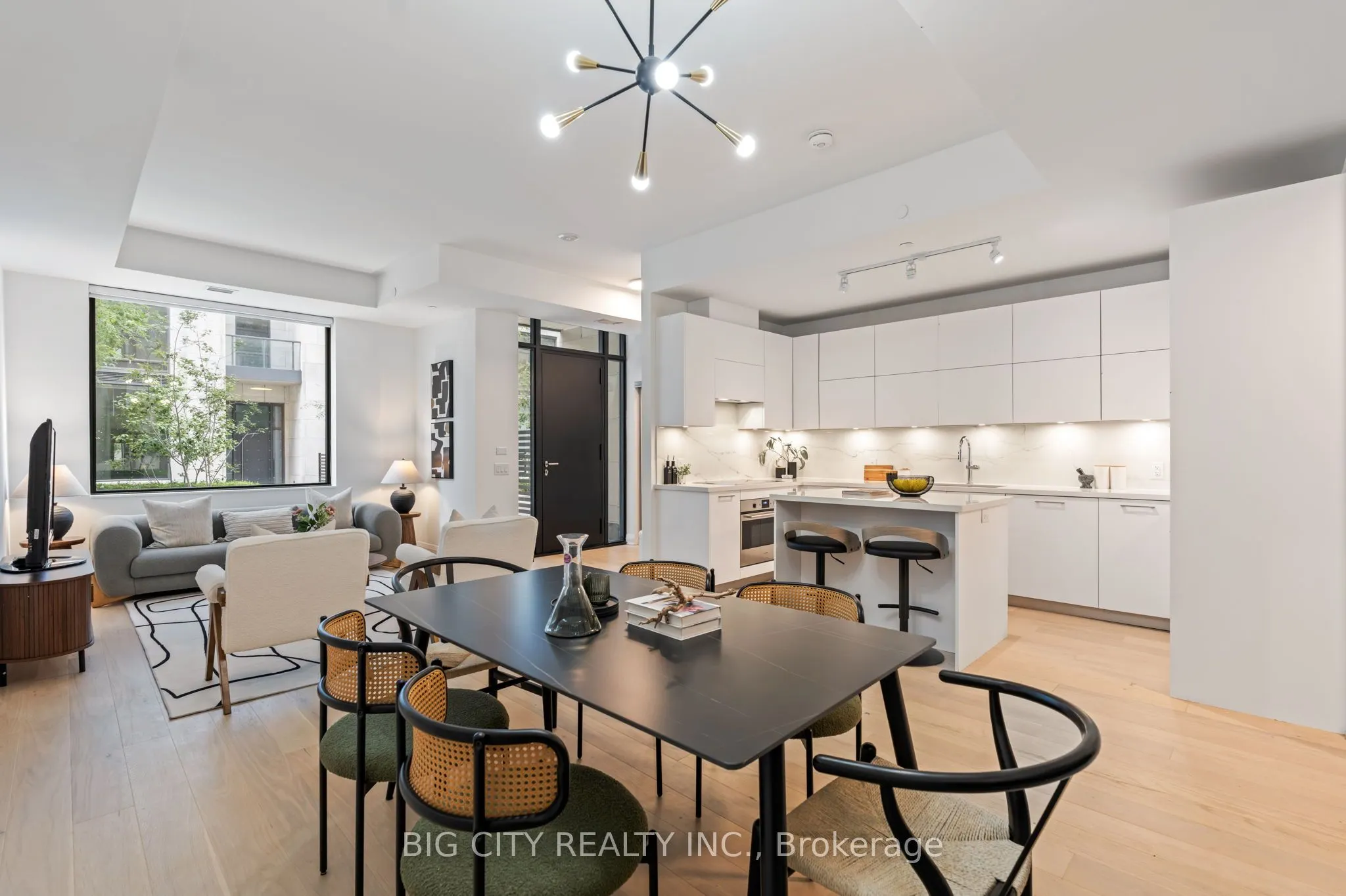 33 Frederick Todd Way, #TH03