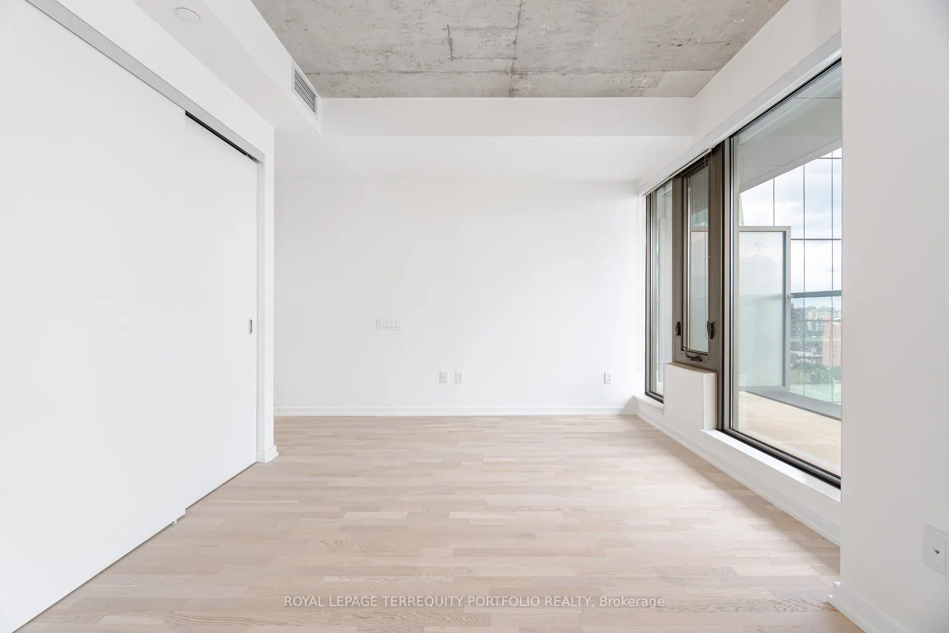 60 Colborne Street, #1608